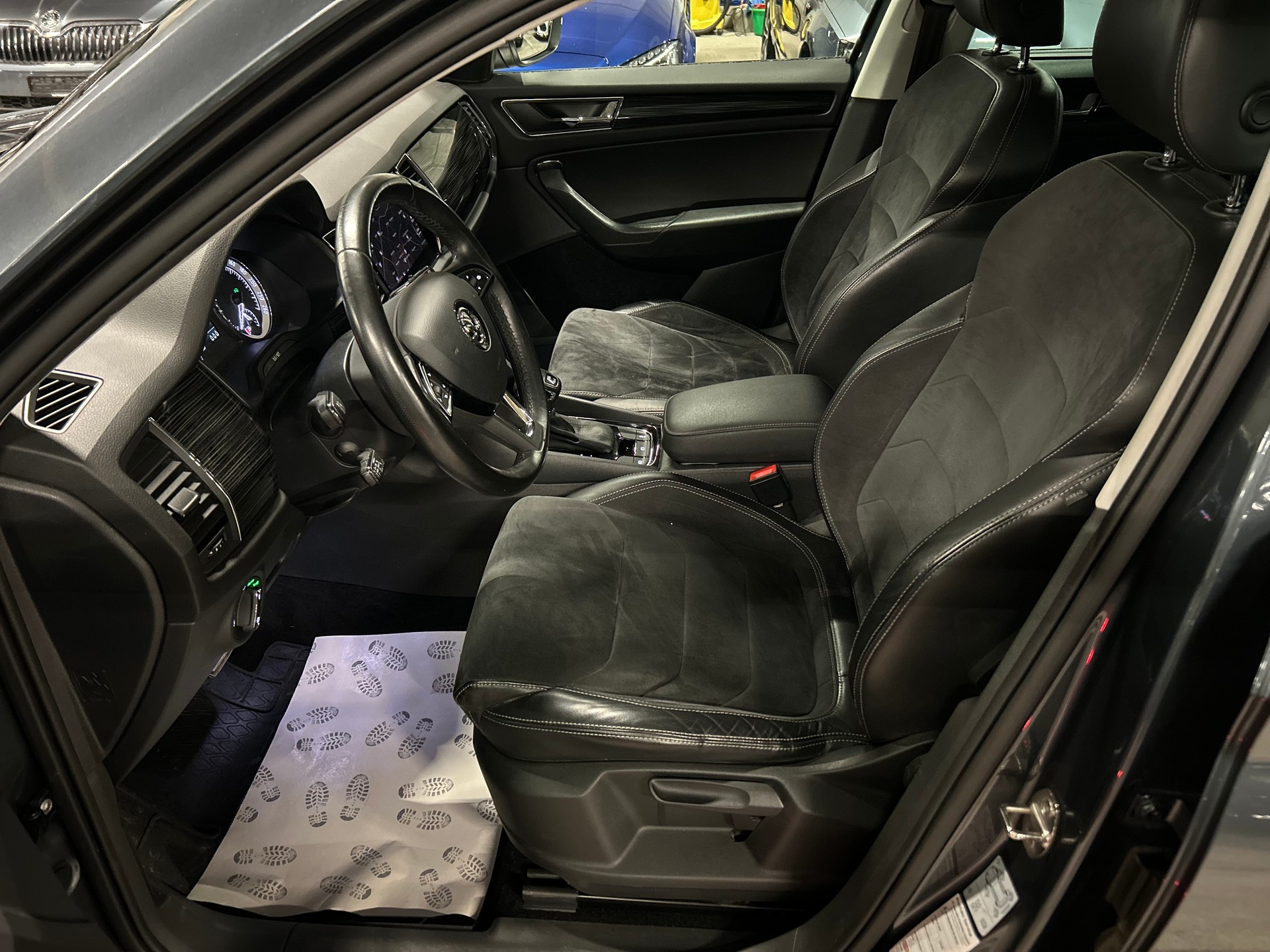 SKODA Kodiaq 2.0 TDI 4x4 DSG 7 Plätzer-image-9