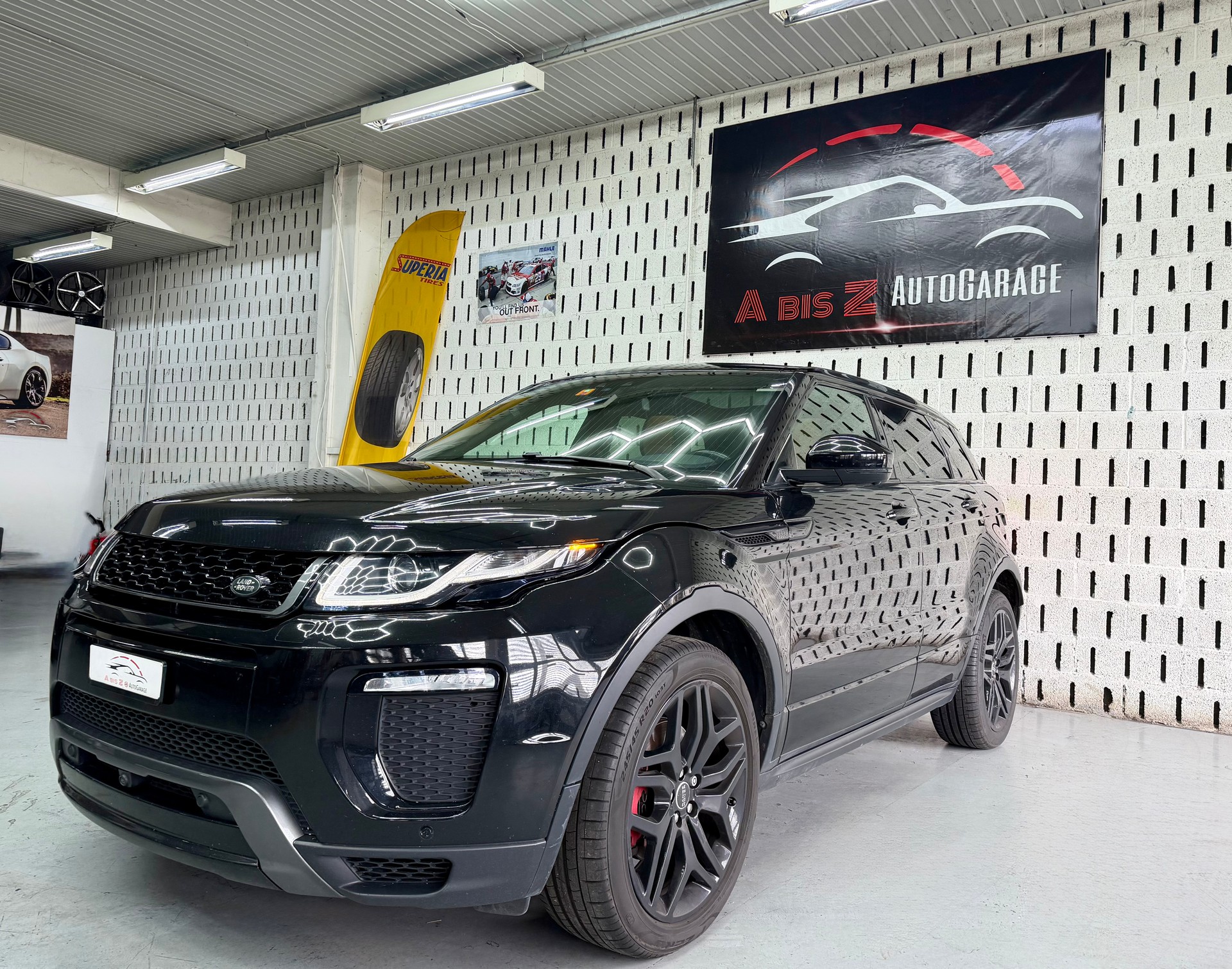 LAND ROVER Range Rover Evoque 2.0 TD4 SE Dynamic AT9
