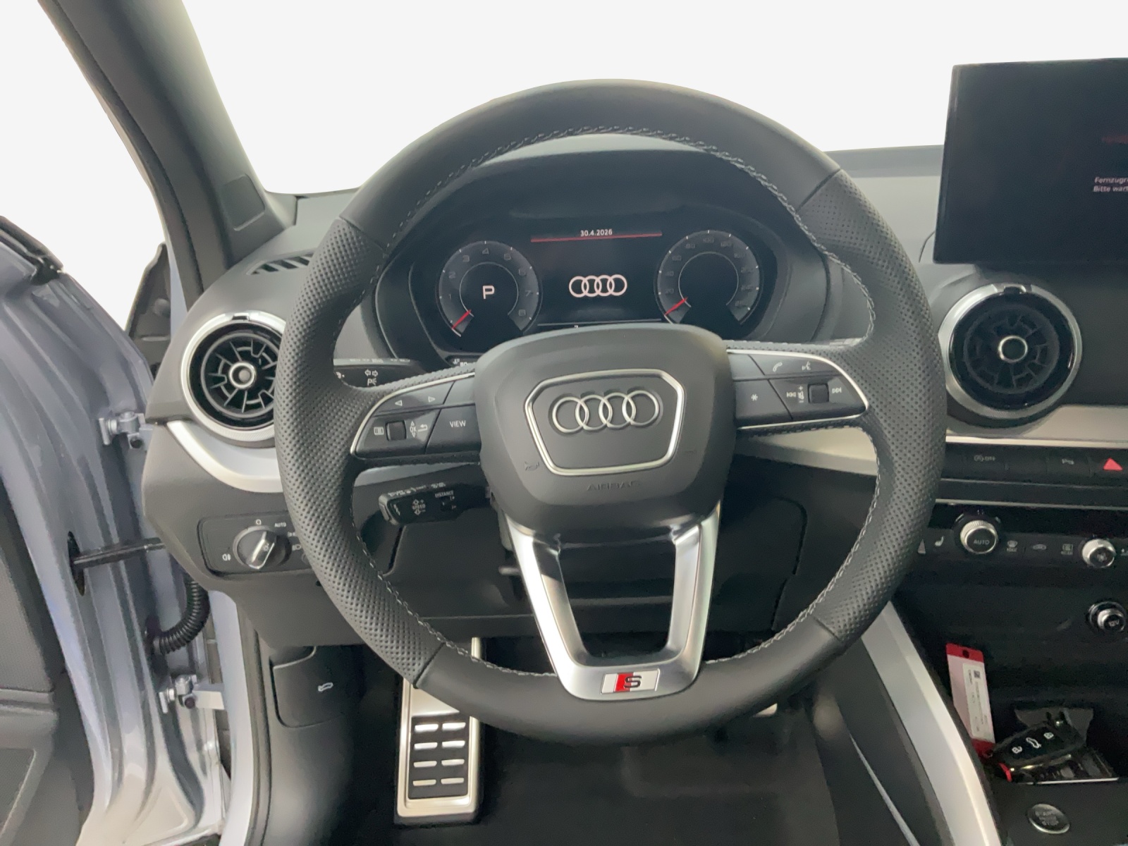 AUDI Q2 35 TFSI advanced S-tronic-image-9