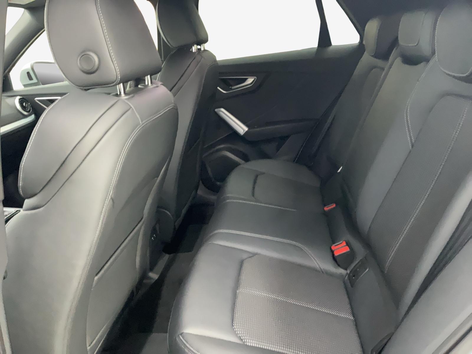 AUDI Q2 35 TFSI advanced S-tronic-image-11