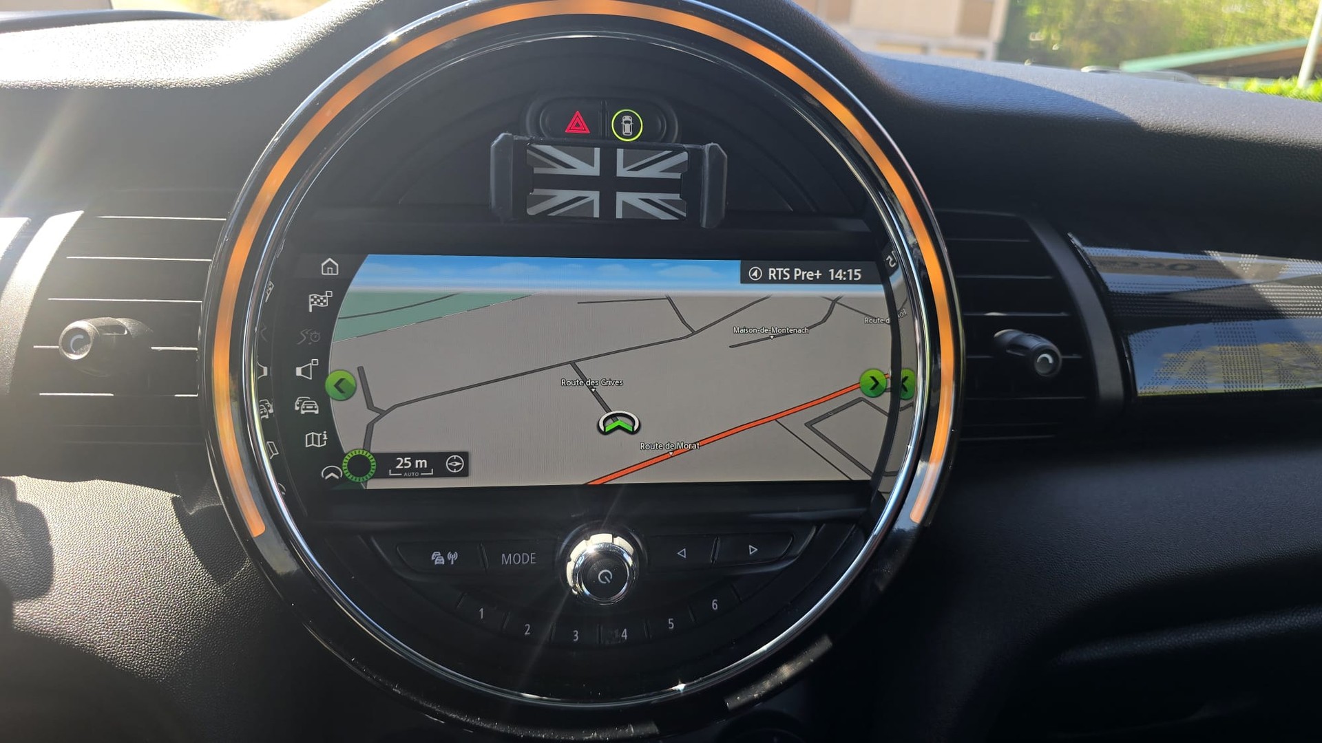MINI Cooper King's Cross Steptronic DKG Navi / Leder ,/ 8 alu / CH AUTO-image-9