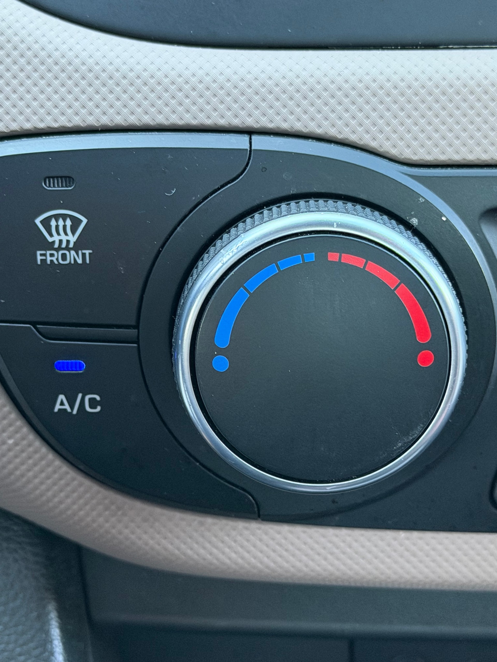 HYUNDAI i10-image-18