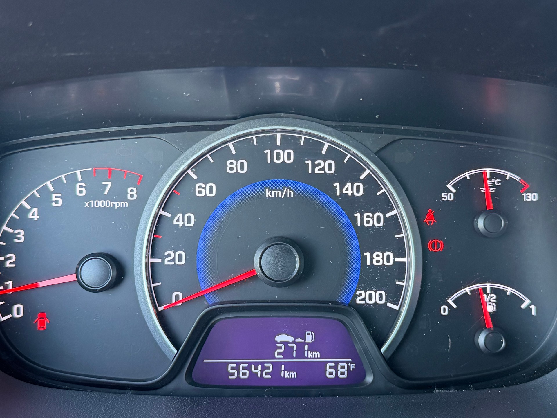 HYUNDAI i10-image-13
