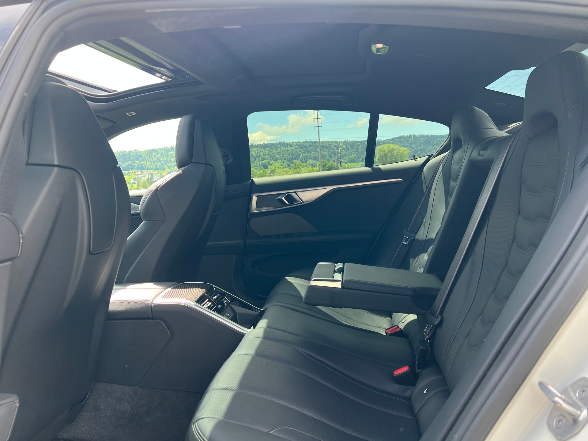 BMW 840d xDrive 48V M Sport Pro Steptronic-image-26