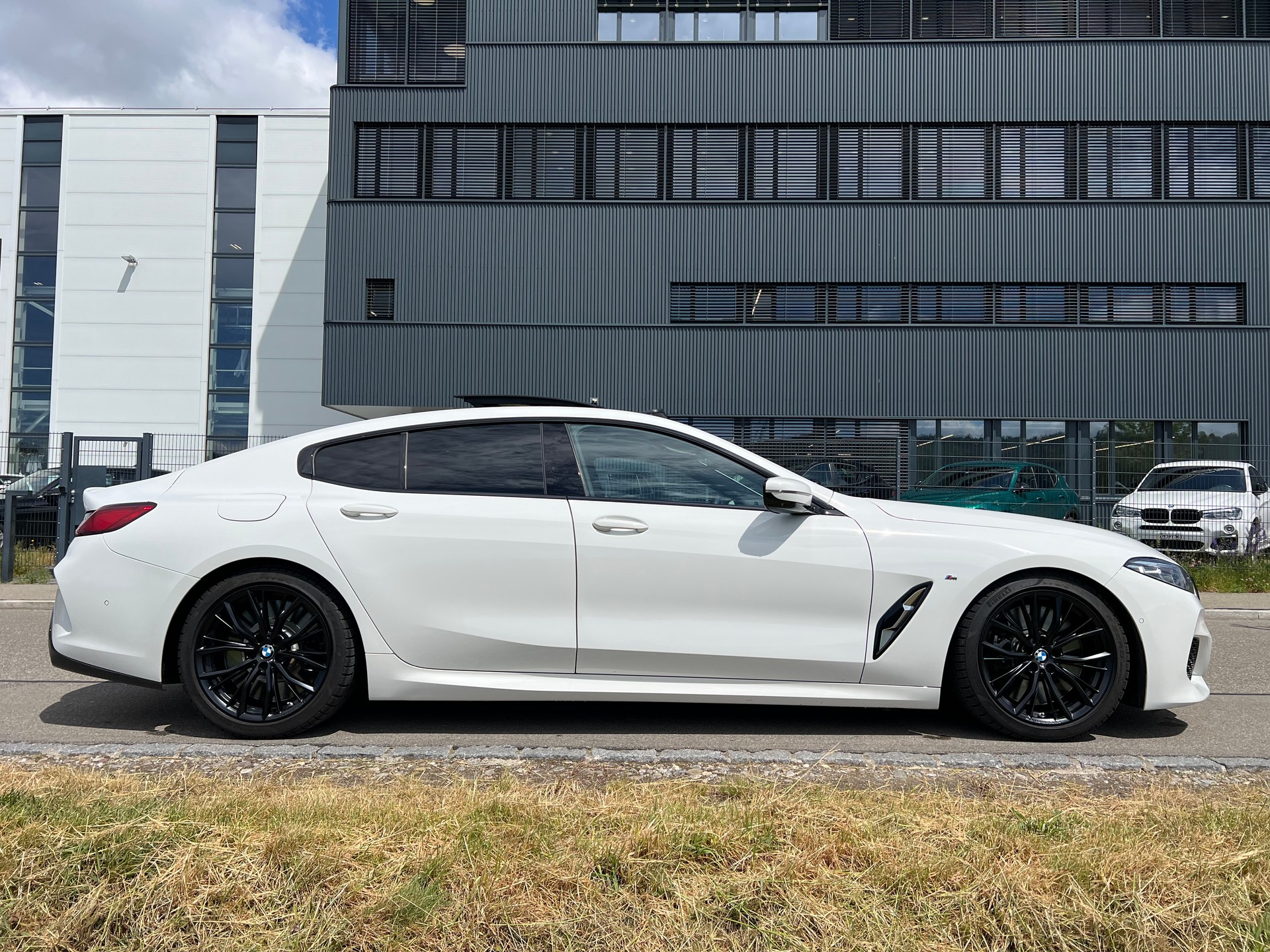 BMW 840d xDrive 48V M Sport Pro Steptronic-image-15
