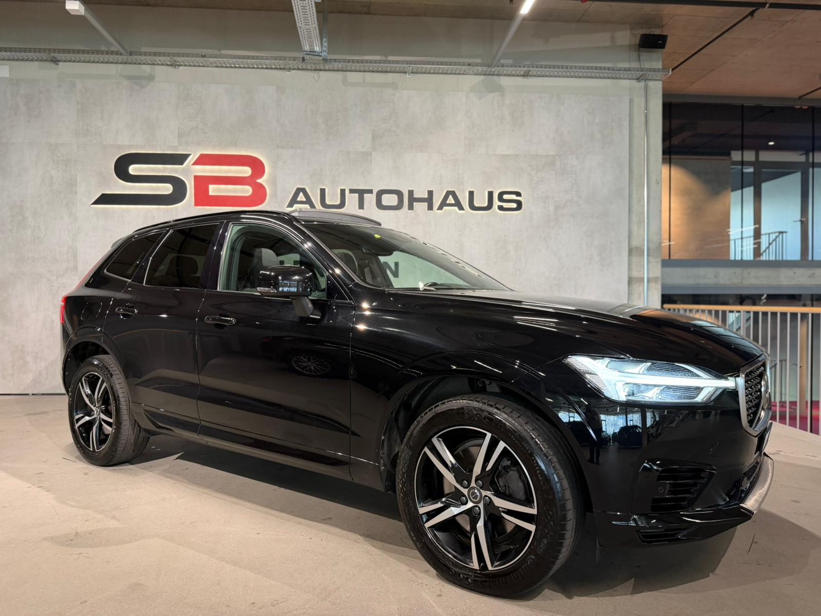 VOLVO XC60 T8 eAWD R-Design Geartronic-showroom-element-1