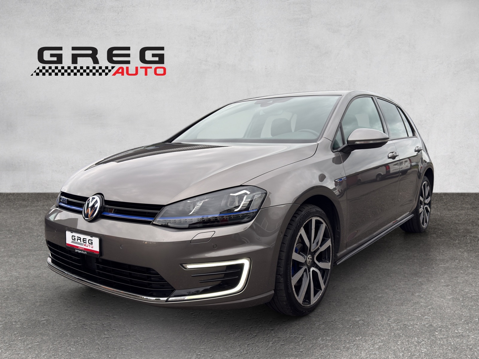 VW Golf 1.4 TSI GTE DSG-showroom-element-1
