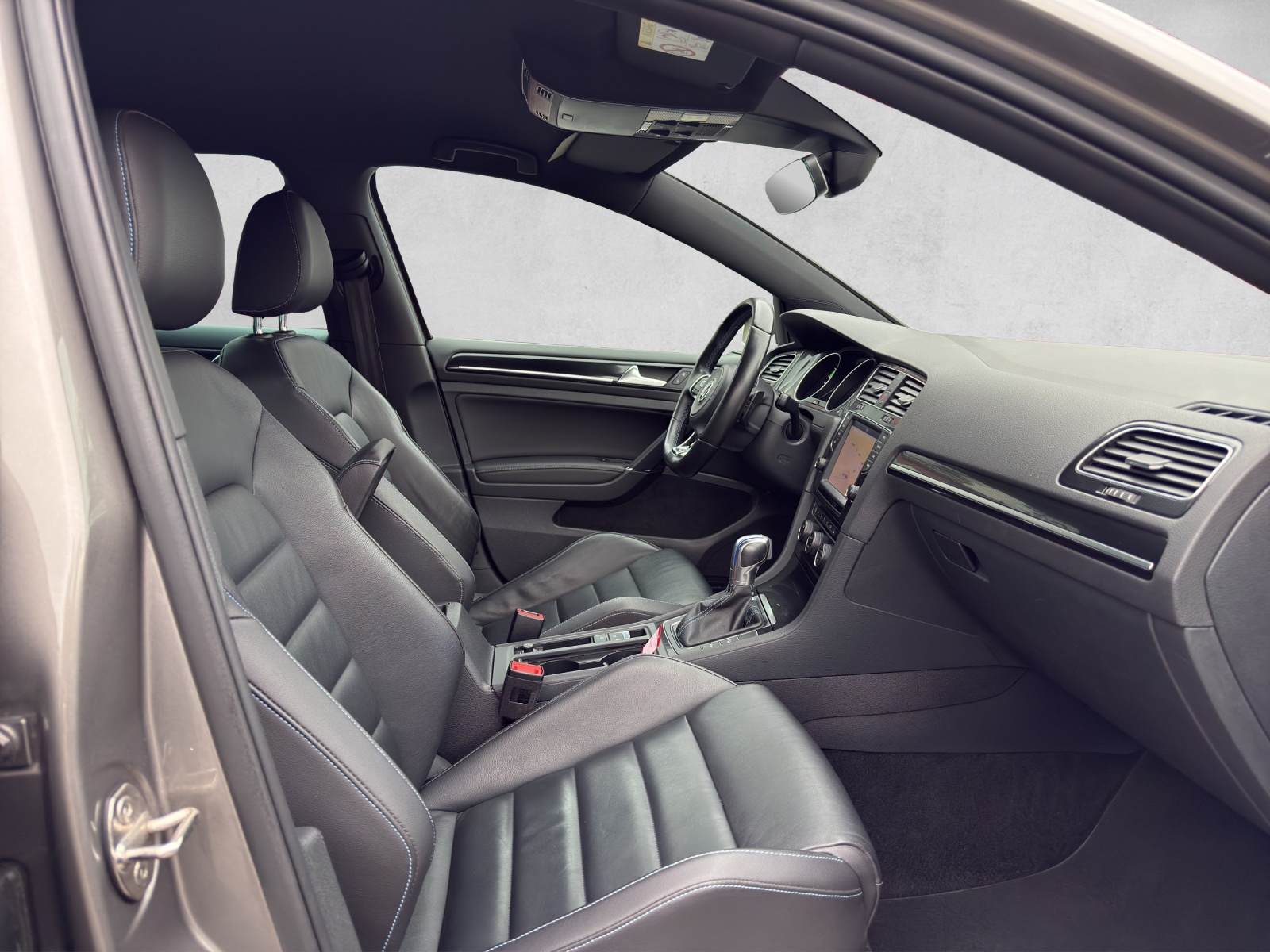 VW Golf 1.4 TSI GTE DSG-image-15