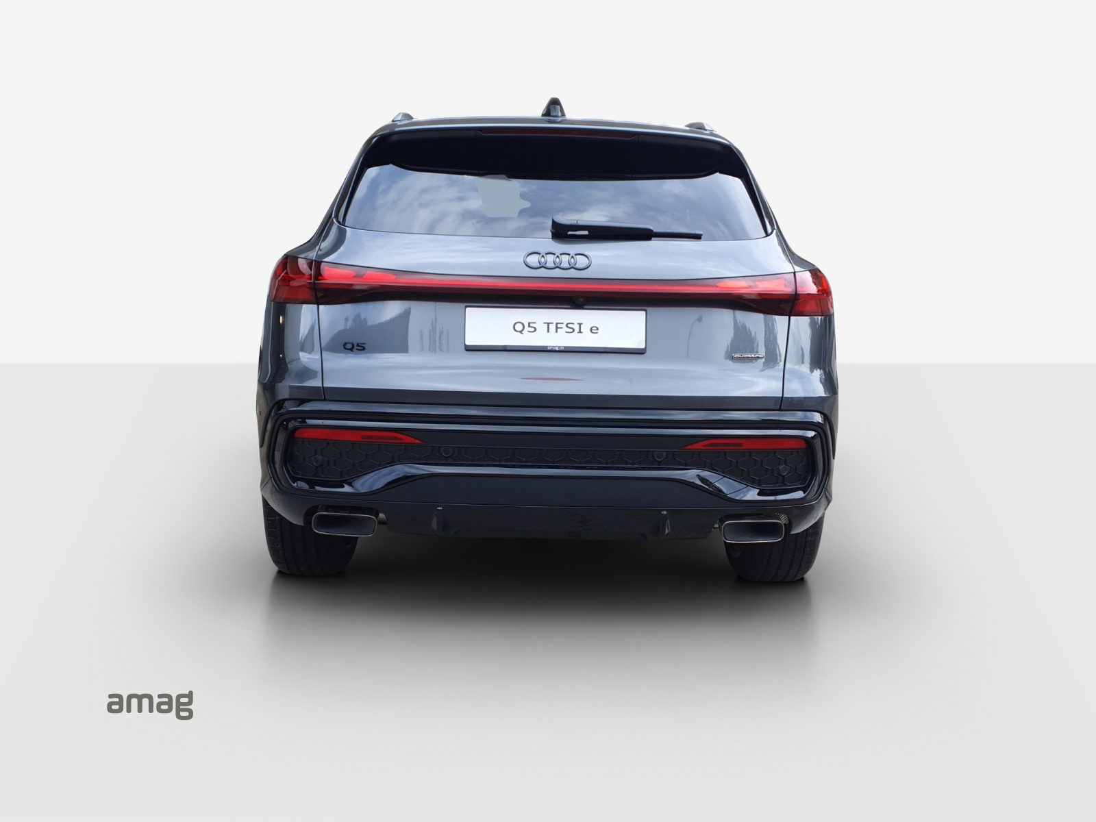 AUDI Q5 e-hybrid quattro 270 kW S-tronic-showroom-element-3