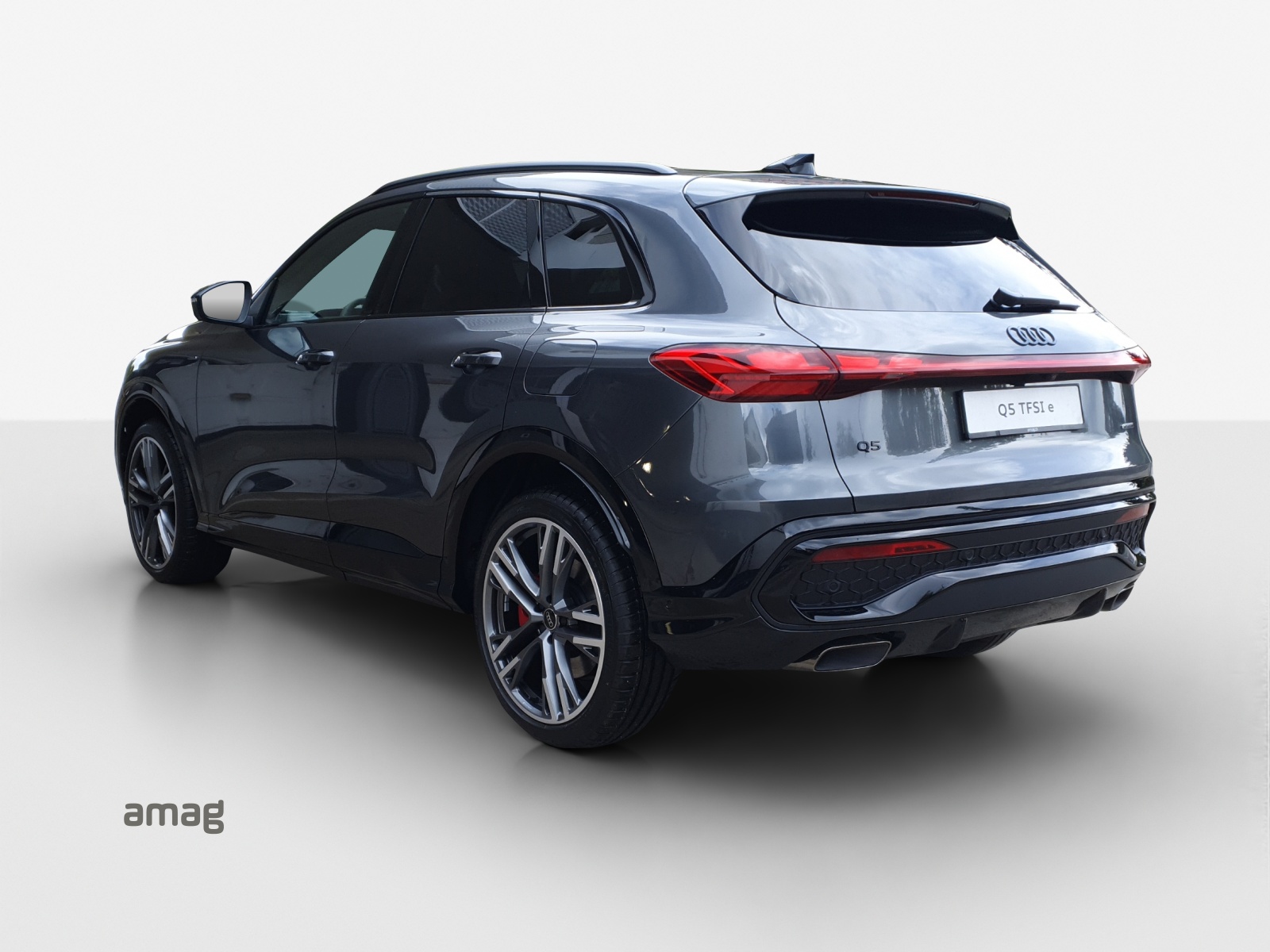 AUDI Q5 e-hybrid quattro 270 kW S-tronic-showroom-element-2