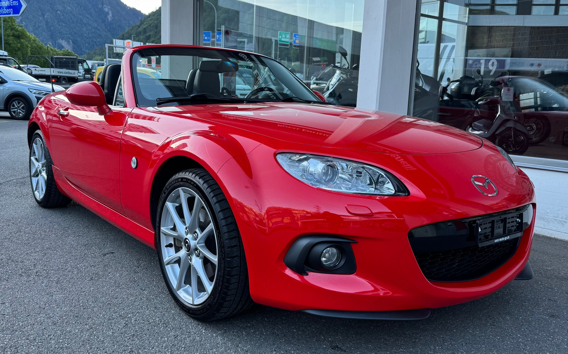 MAZDA MX-5 Roadster-Coupé 2.0i 16V Sport