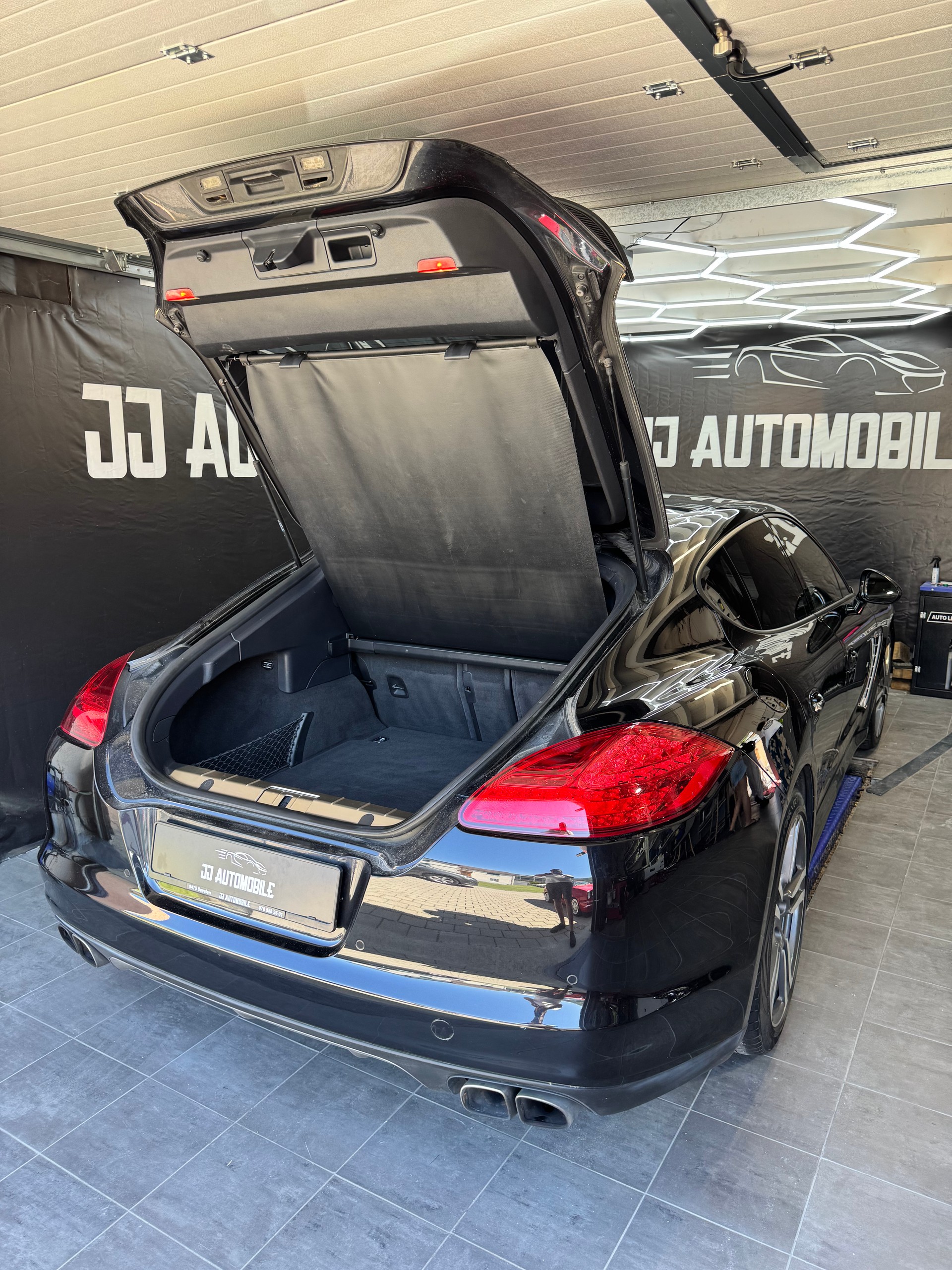 PORSCHE Turbo 4.8-image-4