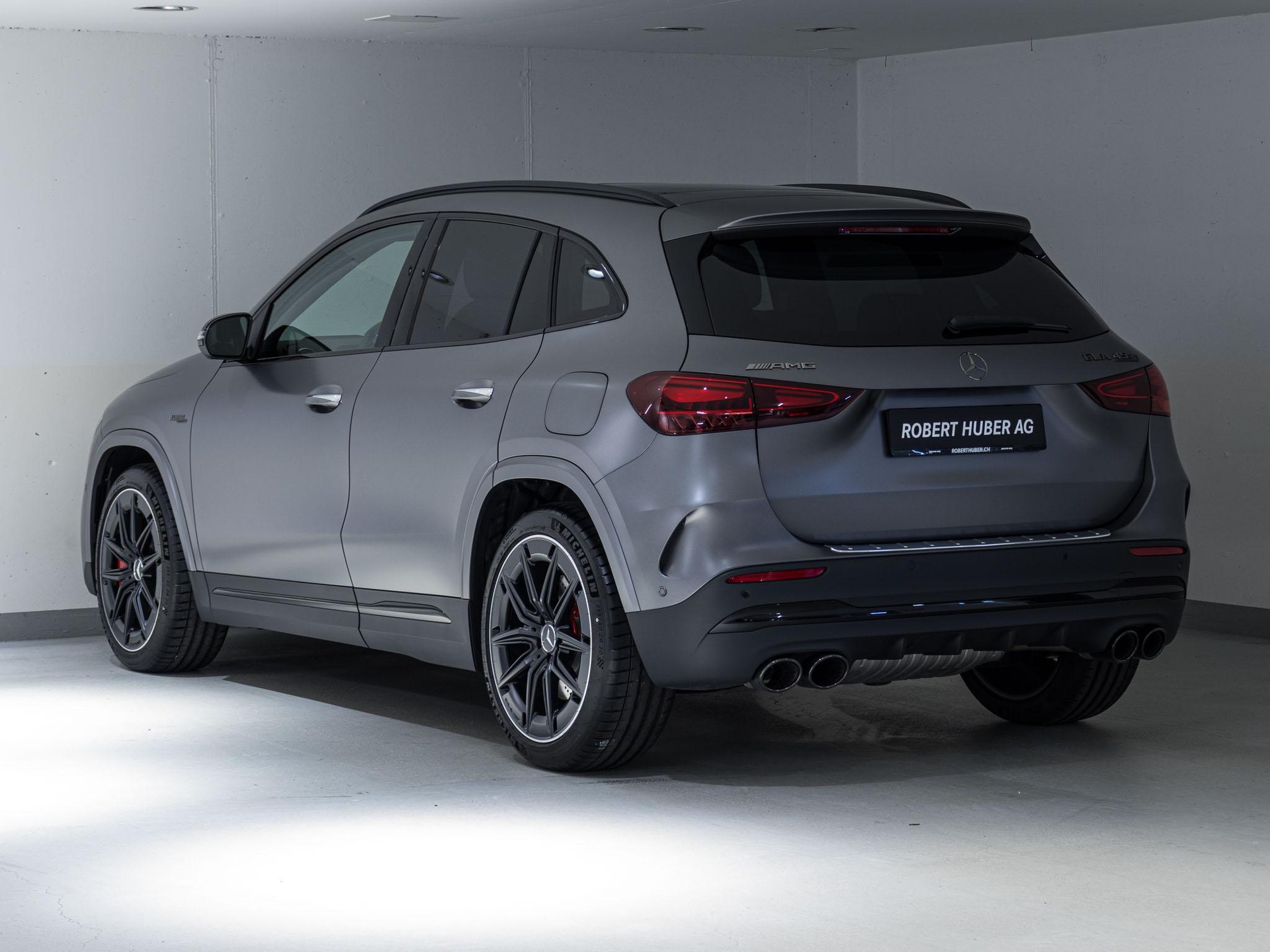 MERCEDES-BENZ GLA 45 AMG S 4MATIC+-image-3