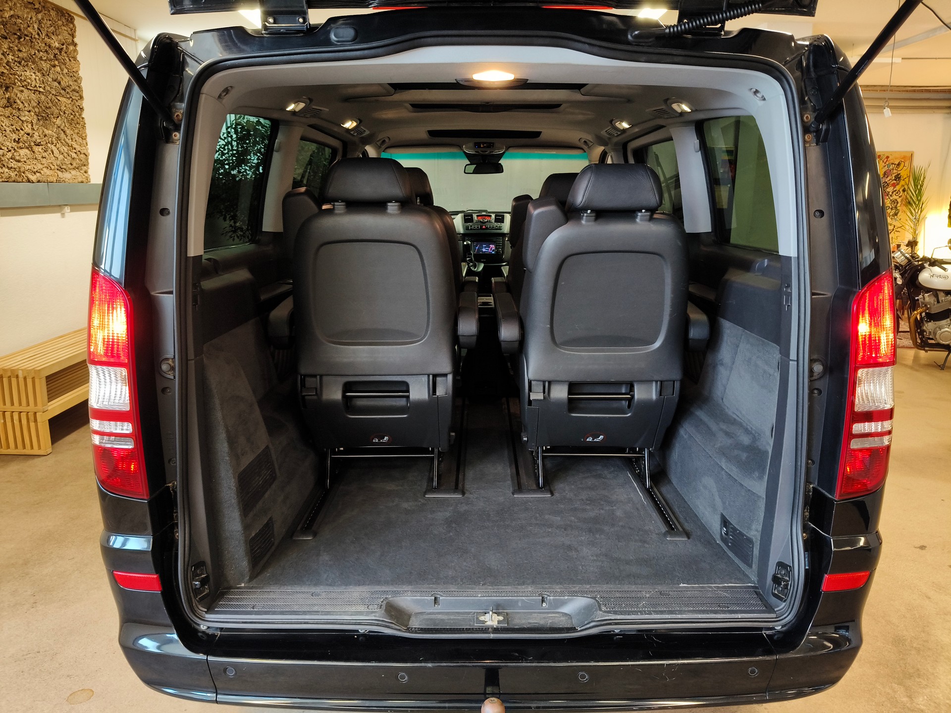 MERCEDES-BENZ Viano 2.2 CDI Blue Eff. Ambiente Ed. L 4Matic A-image-19
