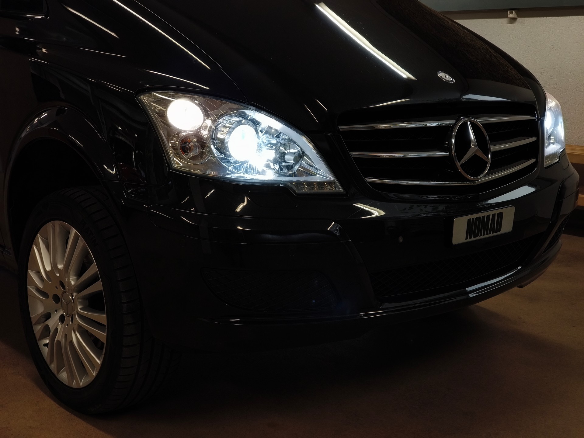 MERCEDES-BENZ Viano 2.2 CDI Blue Eff. Ambiente Ed. L 4Matic A-image-6