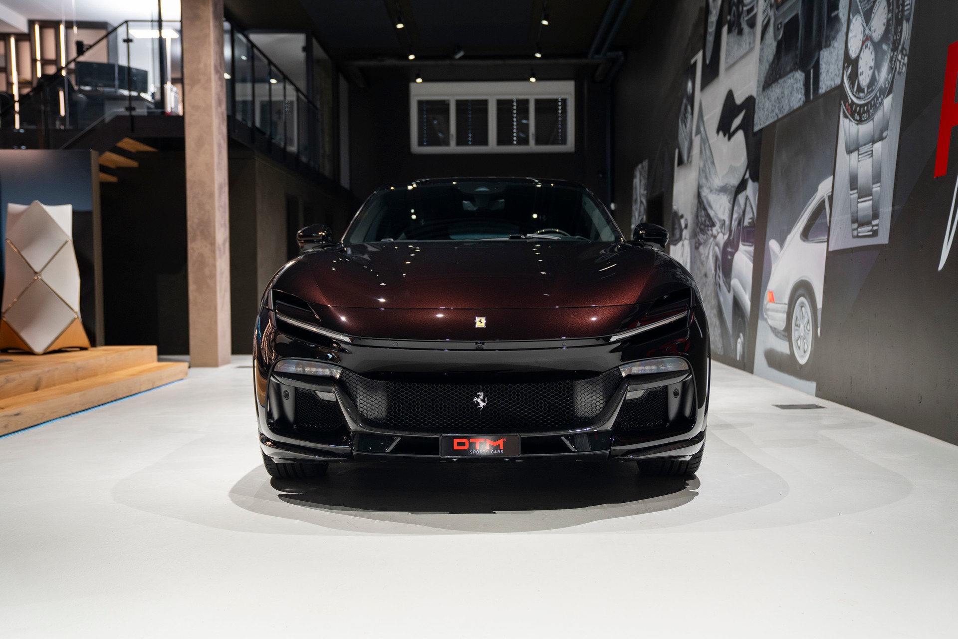 FERRARI Purosangue 6.5 V12-showroom-element-1