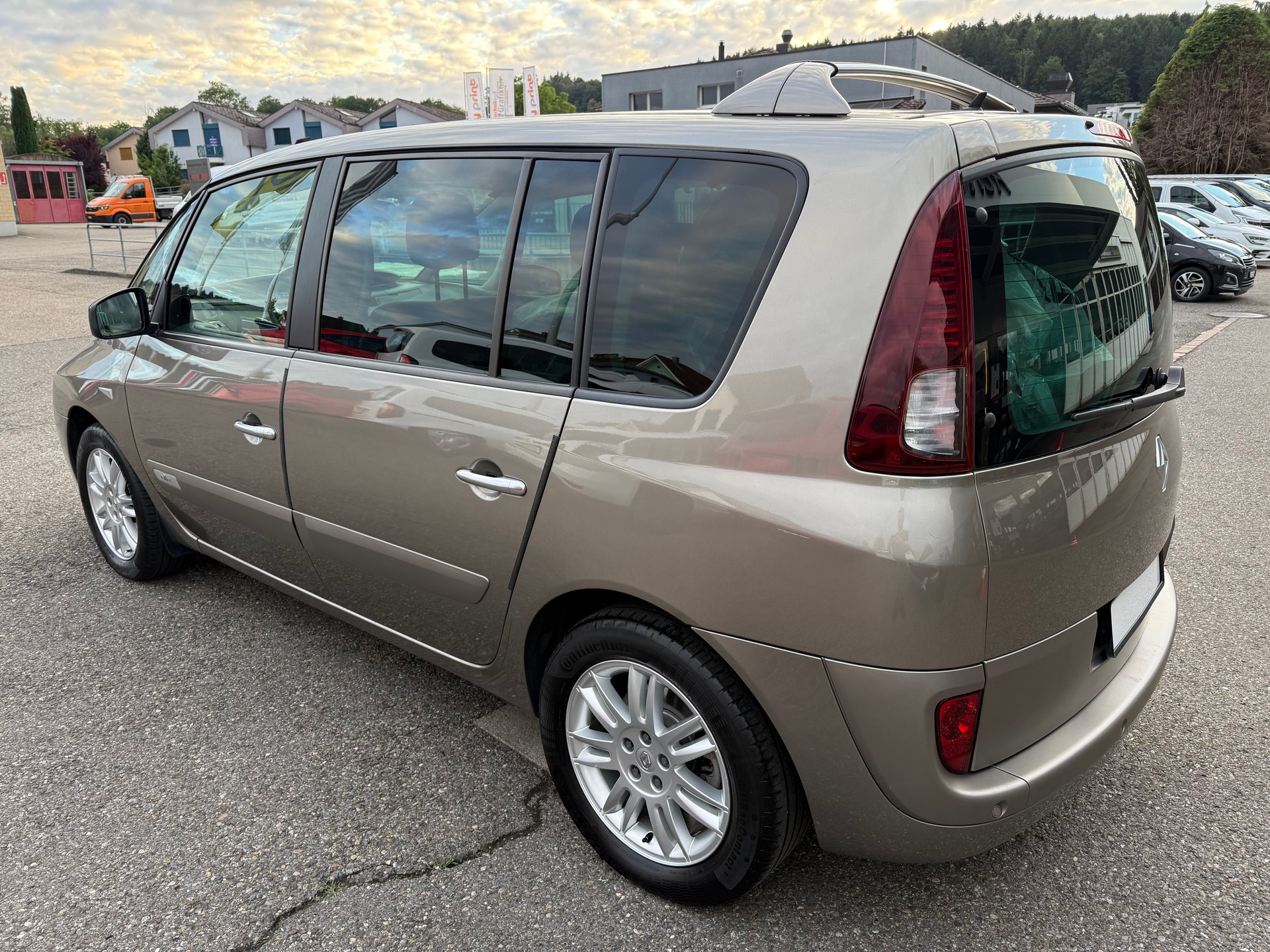 RENAULT Espace 2.0 Turbo Initiale 7 Plätzer-showroom-element-3