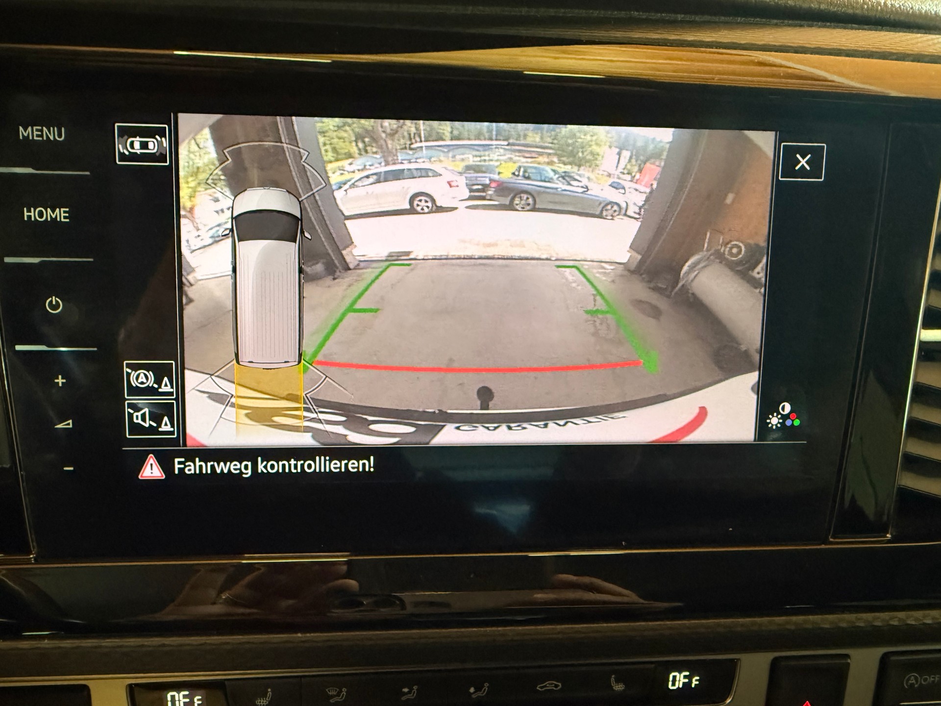 VW T6.1 California 2.0 Bi-TDI Beach Liberty Spirit 4Motion DSG-image-16