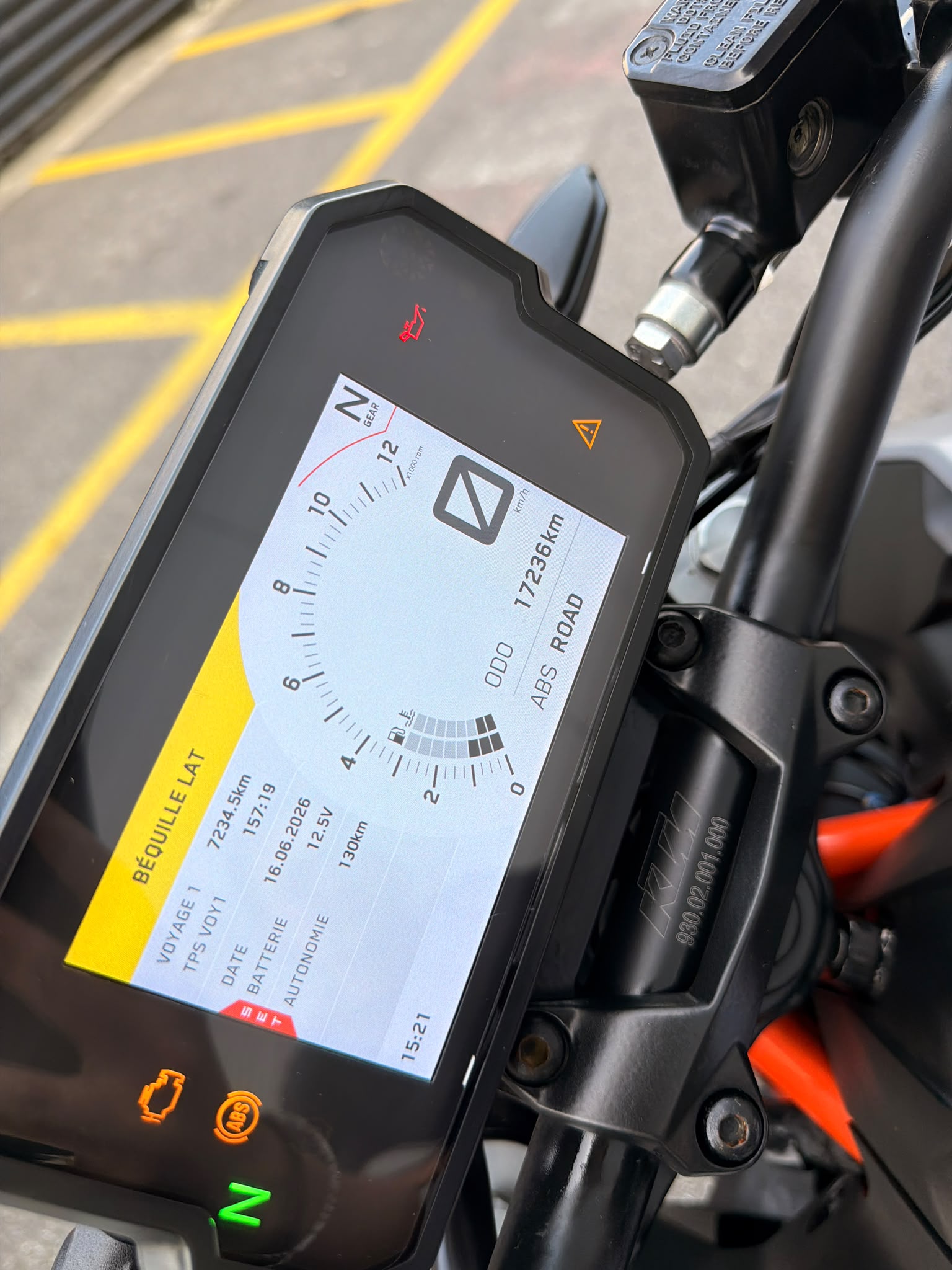 KTM 125 Duke-image-8
