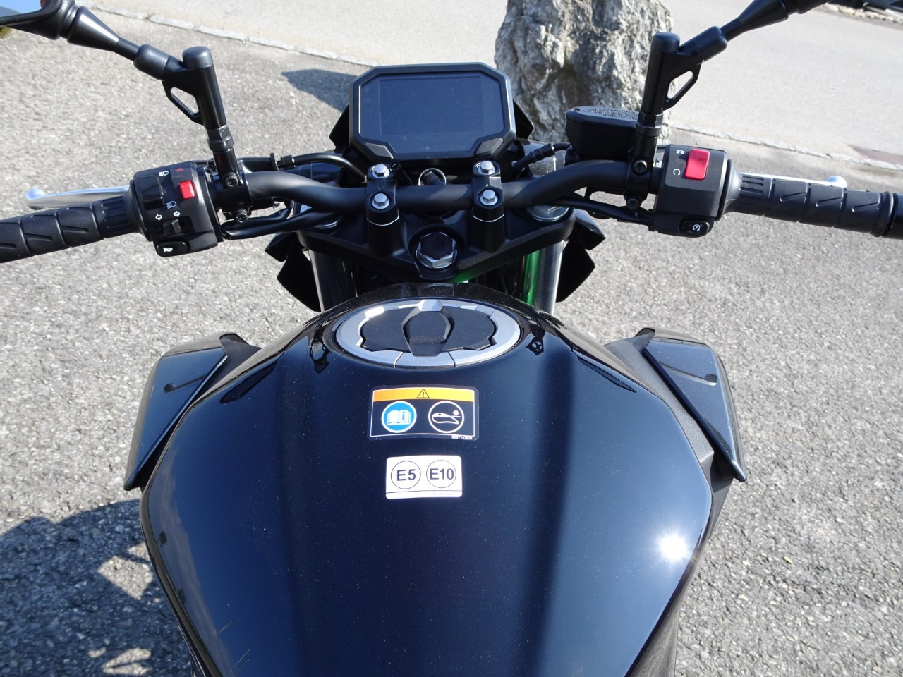 KAWASAKI Z 500 SE-image-5
