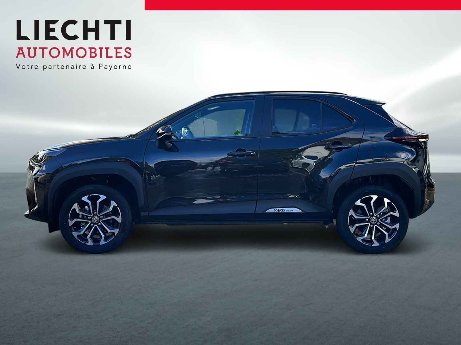 TOYOTA Yaris Cross 1.5 Trend AWDi e-CVT-showroom-element-1