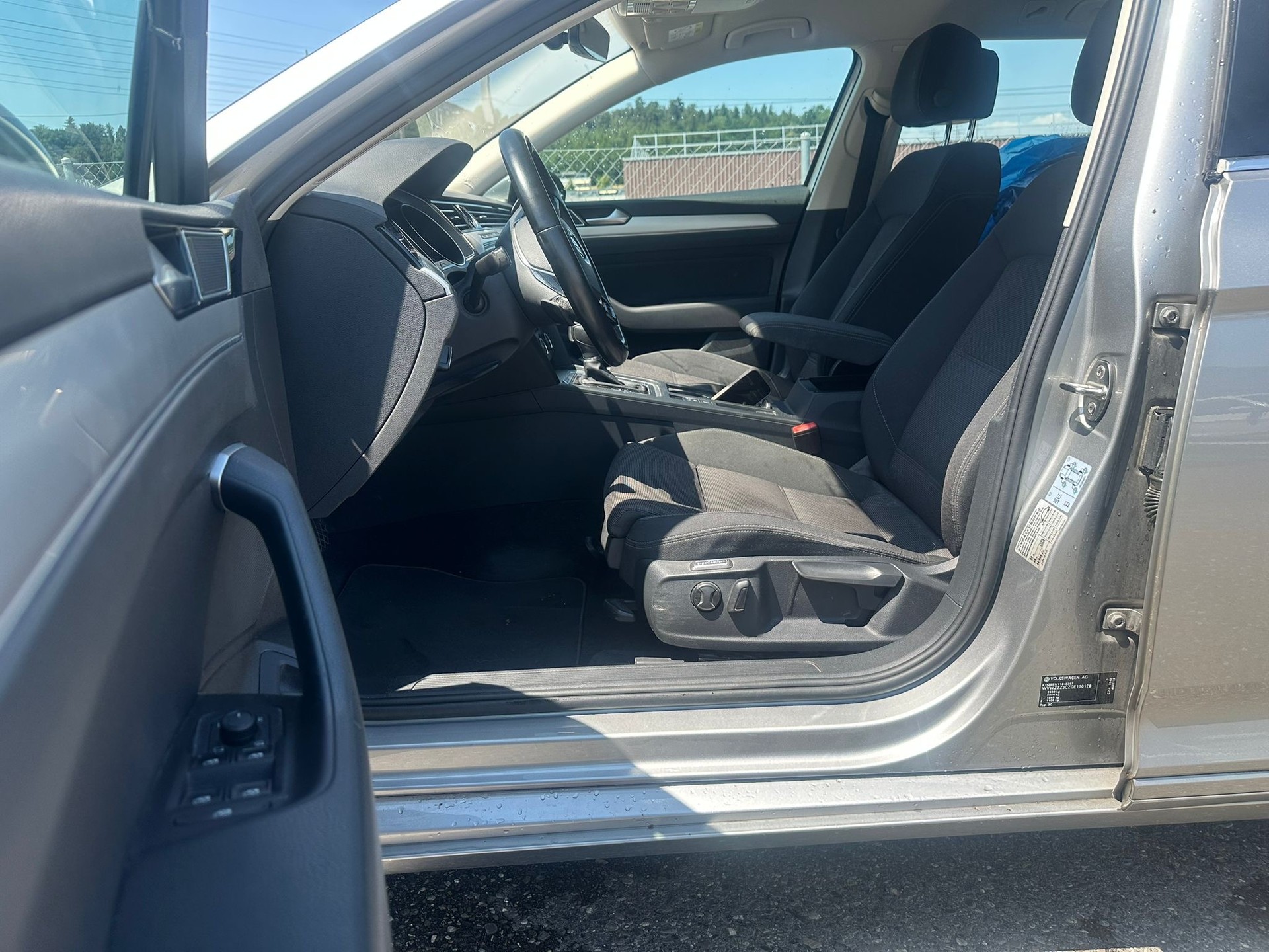 VW Passat Variant 1.8 TSI BMT Comfortline DSG-image-9