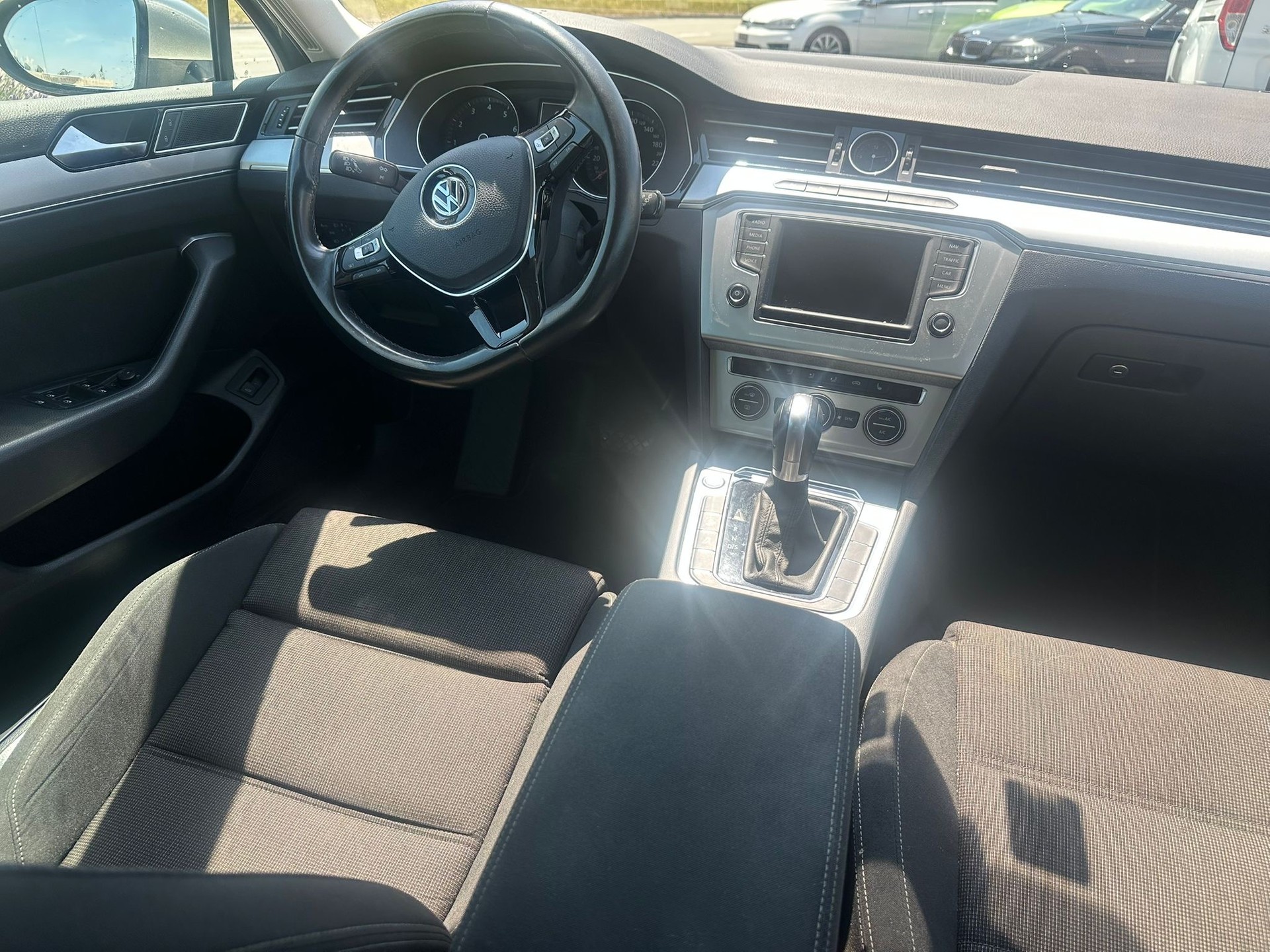 VW Passat Variant 1.8 TSI BMT Comfortline DSG-image-6