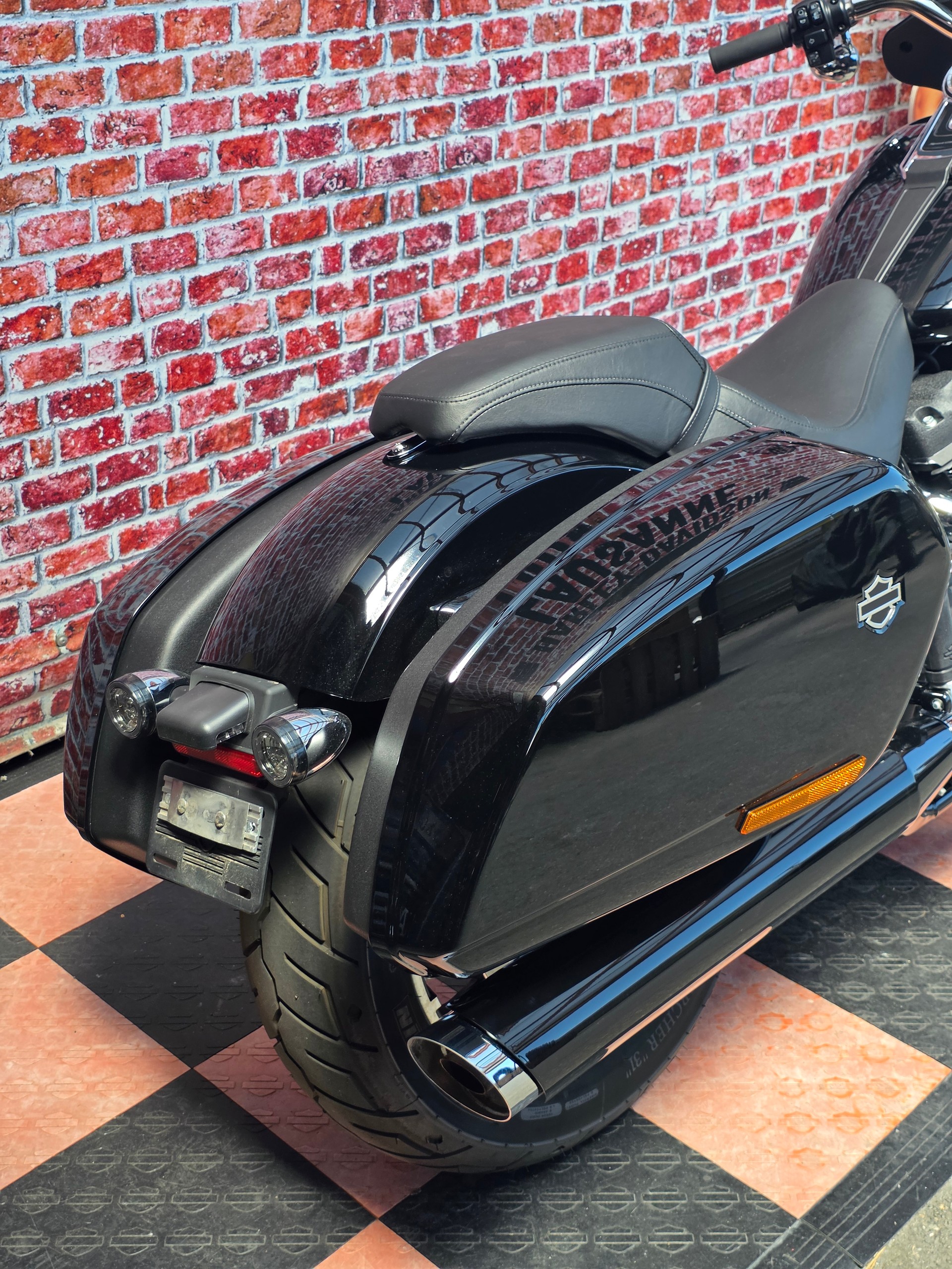 HARLEY-DAVIDSON FLSB SPORT GLIDE 107-image-8