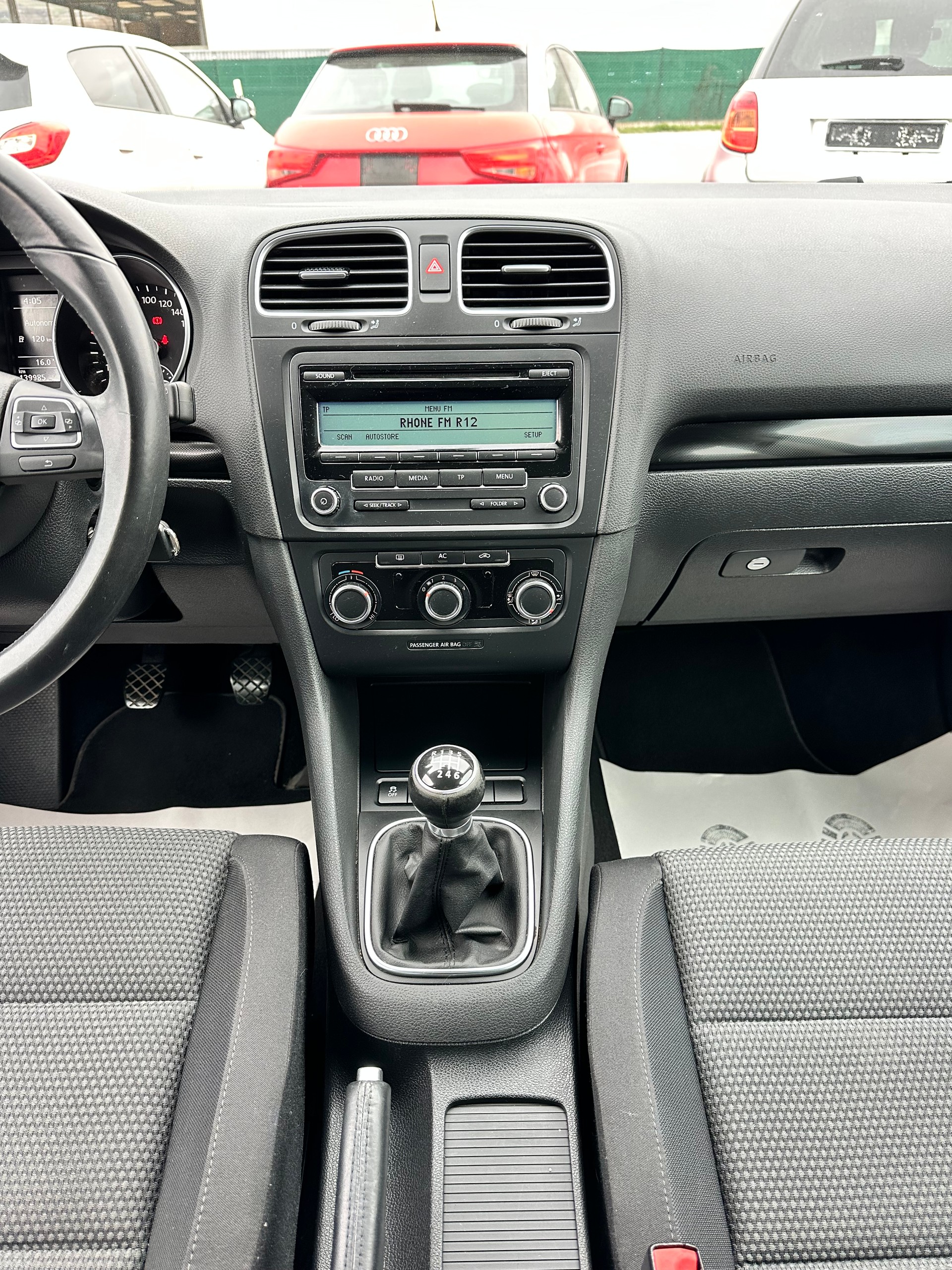 VW Golf 1.4 TSI Comfortline-image-12