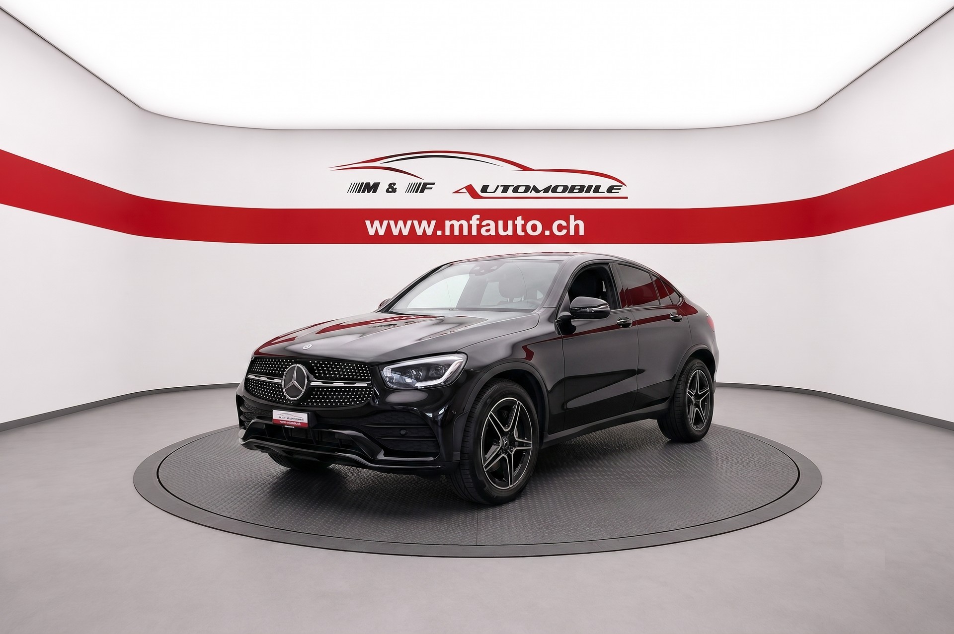 MERCEDES-BENZ GLC 300 AMG Line 4m Coupé