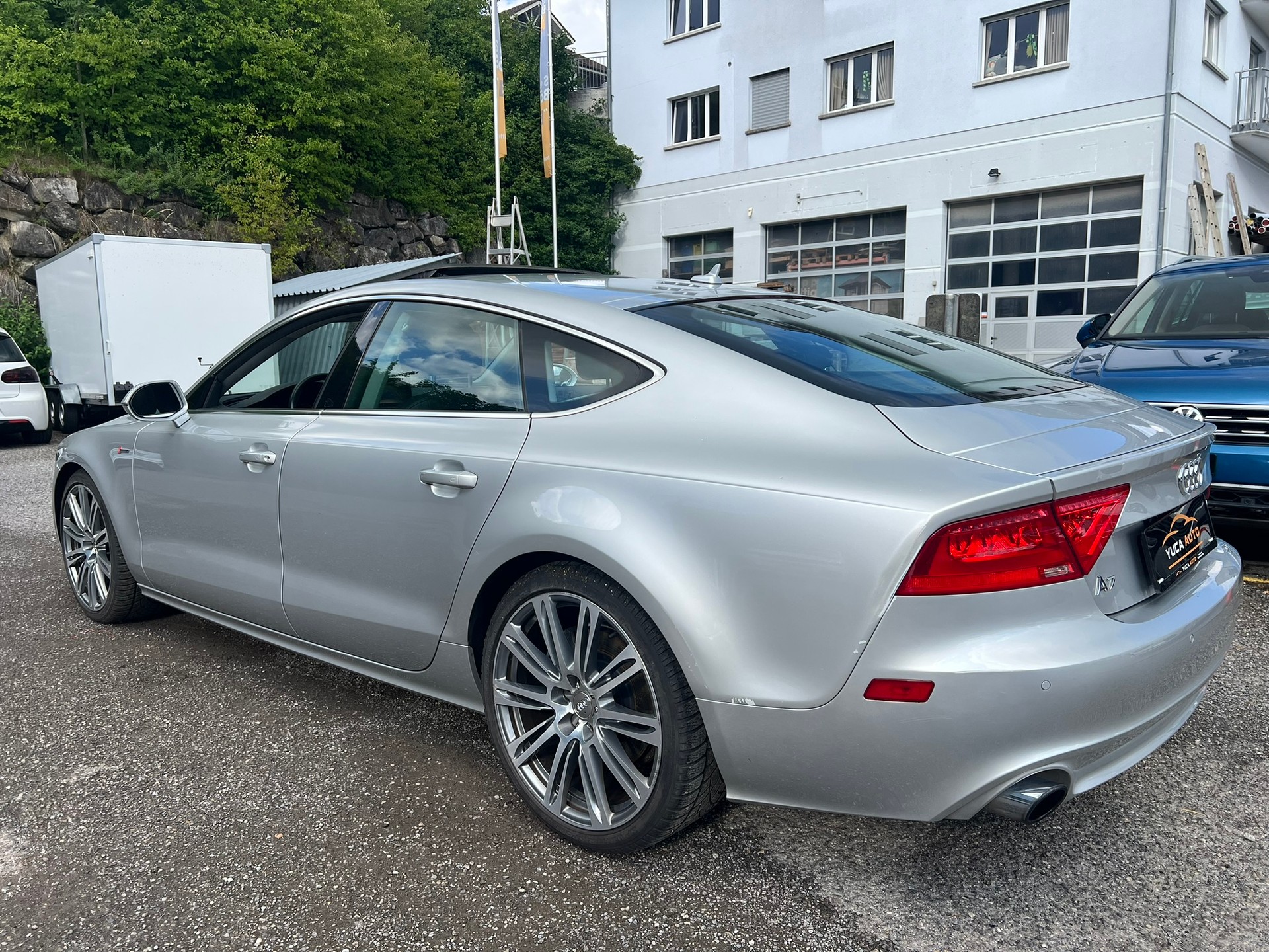 AUDI A7-showroom-element-3