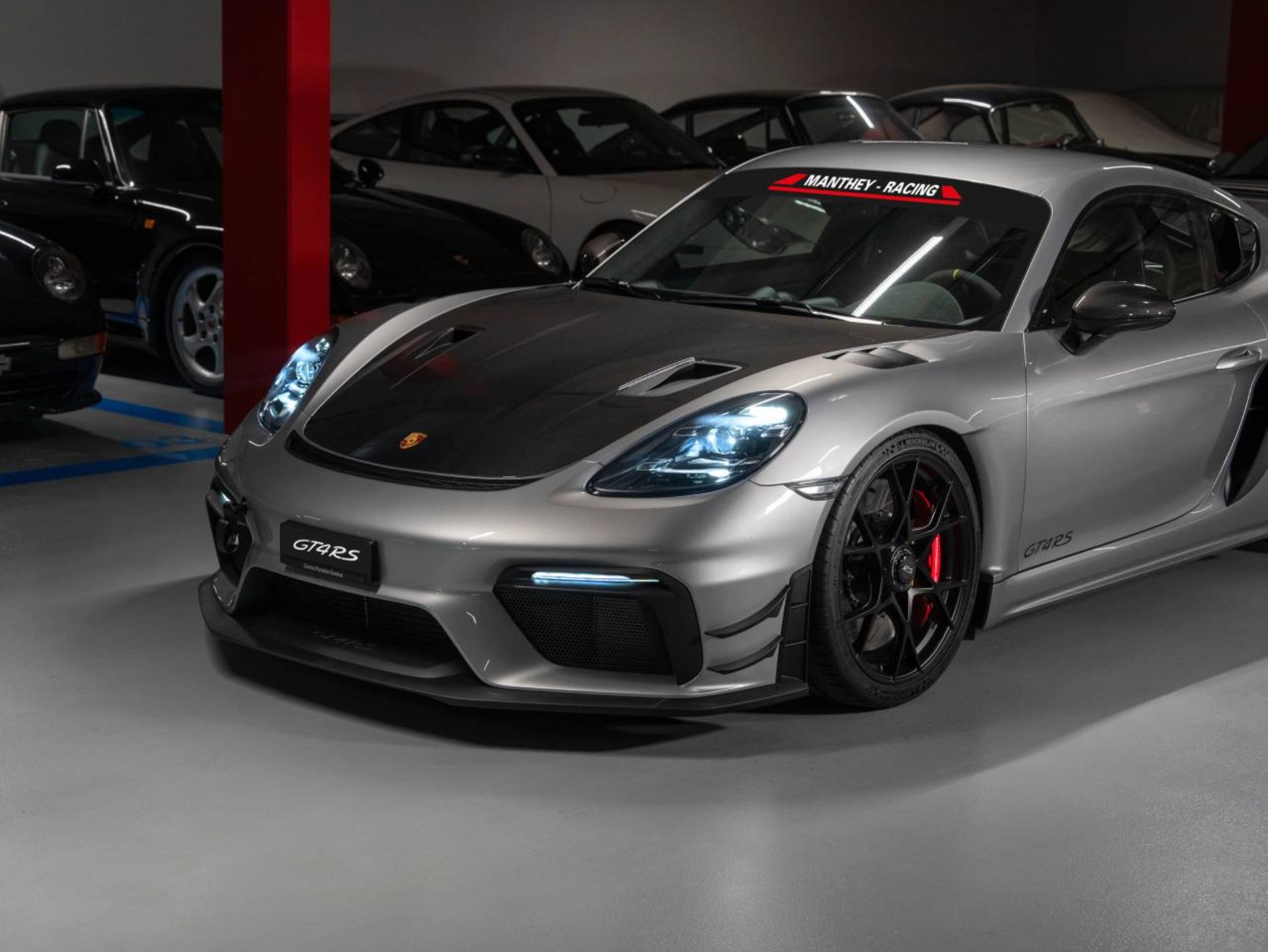 PORSCHE 718 Cayman GT4 RS (MY22)-image-26