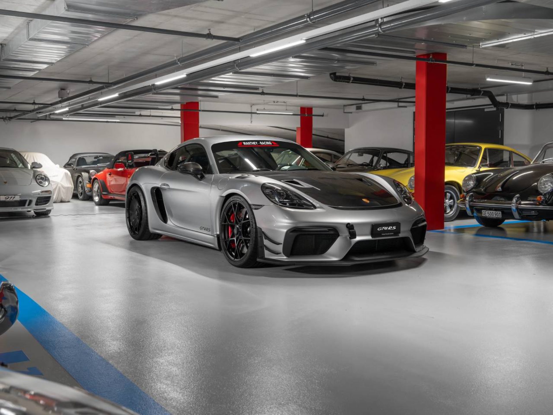PORSCHE 718 Cayman GT4 RS (MY22)-image-5