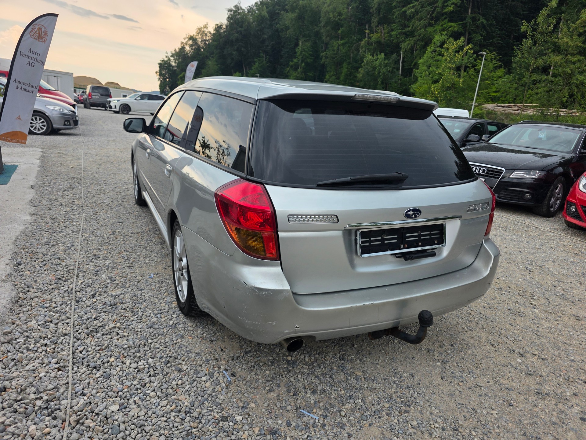 SUBARU Legacy 2.0i AWD Swiss Automat / Fahrbar-image-7