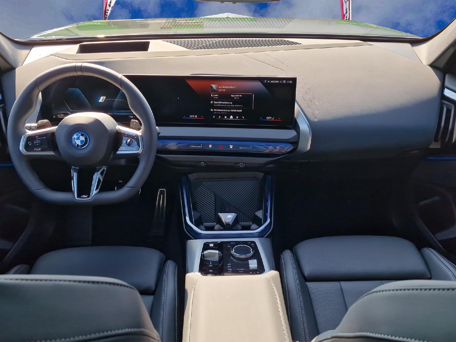 BMW X3 NEW 20d xDrive M Sport Pro 2026-showroom-element-2