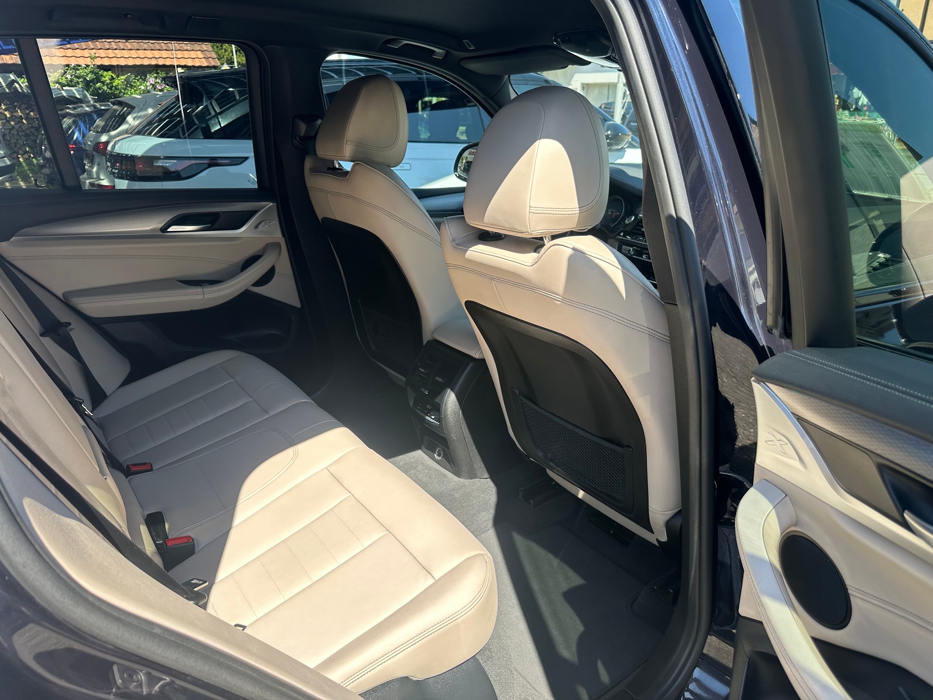 BMW X3 xDrive M40i Steptronic-image-12