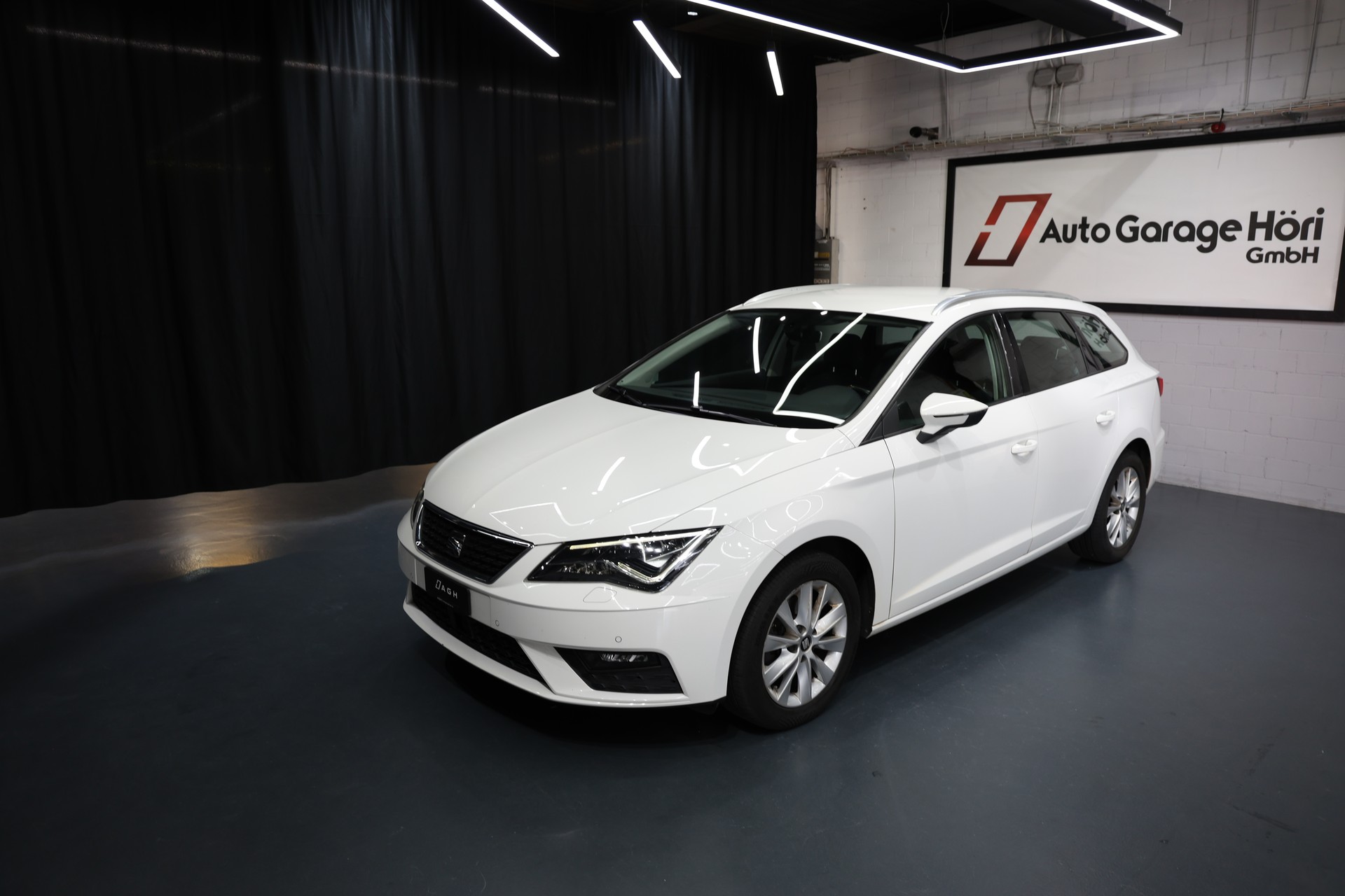 SEAT Leon ST 2.0 TDI CR FR DSG-showroom-element-2
