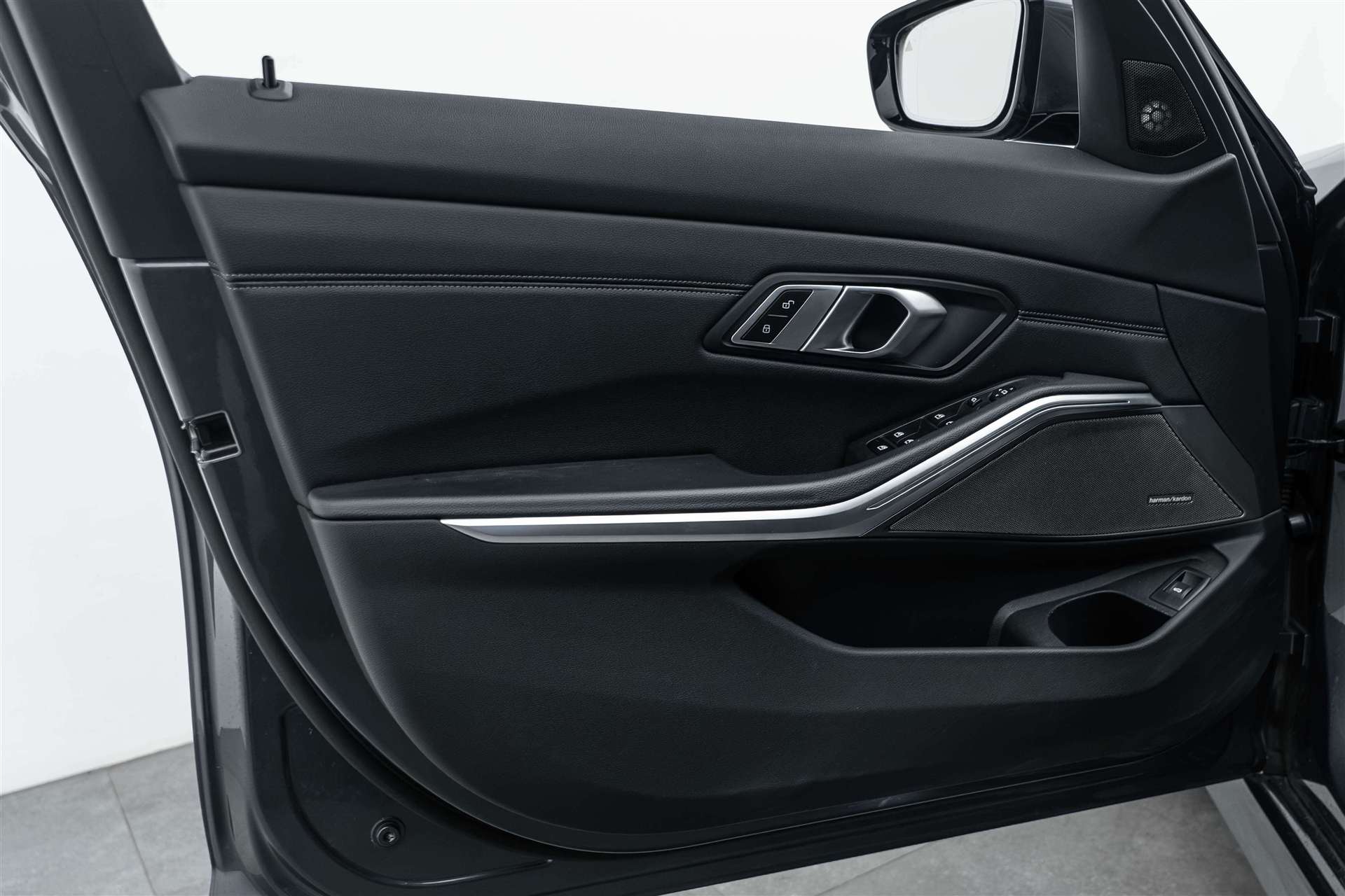 BMW 320d 48V Touring Sport Line Steptronic-image-7