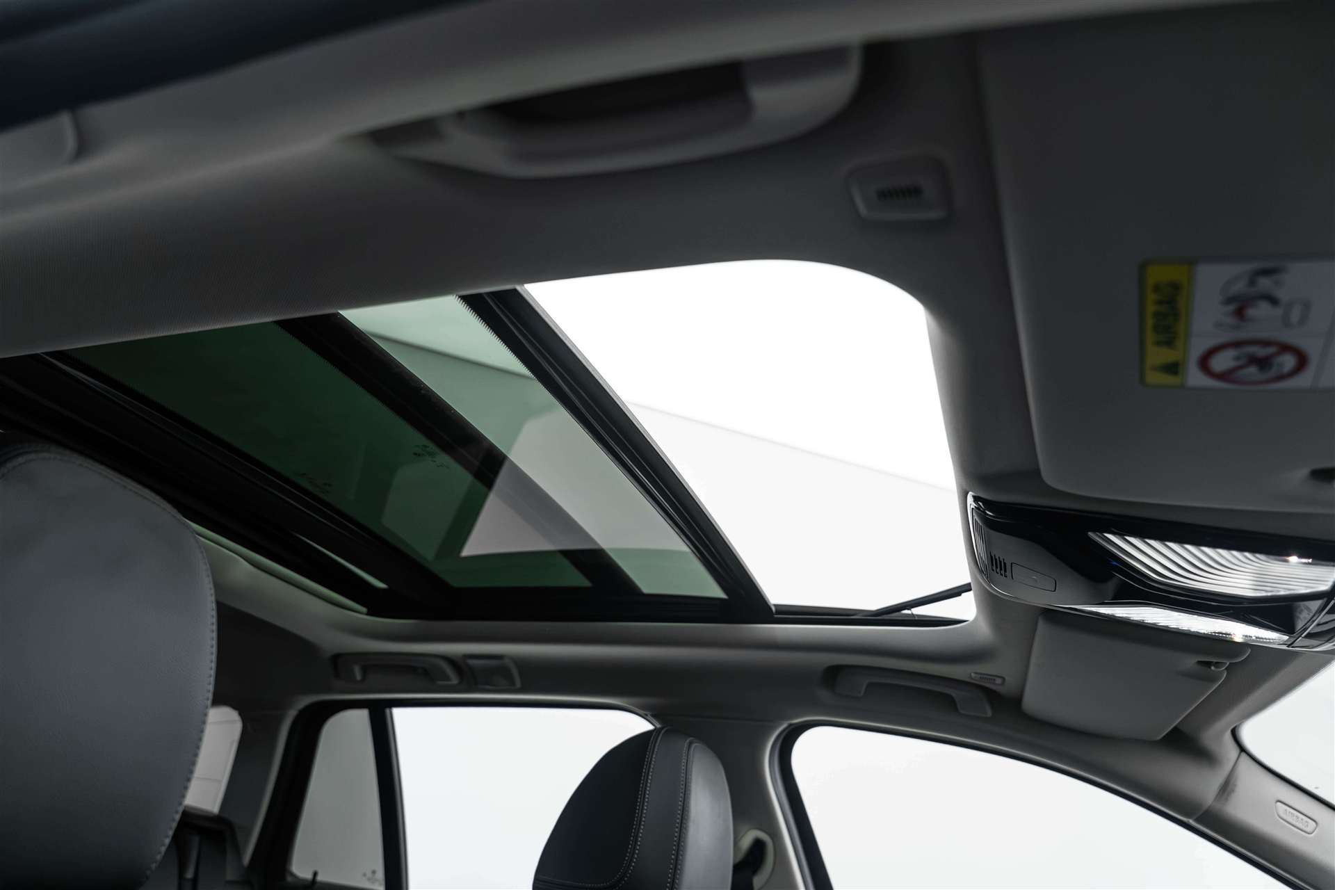 BMW 320d 48V Touring Sport Line Steptronic-image-13