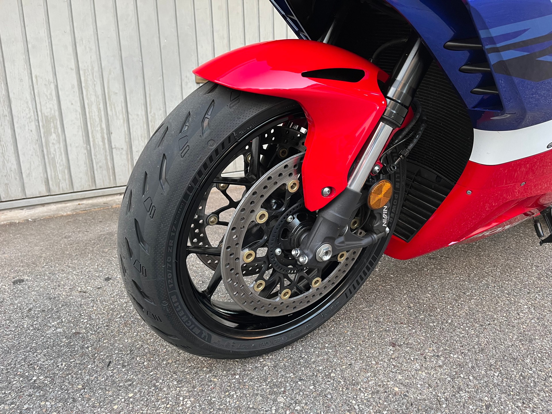 HONDA CBR 1000 RR-R-image-4