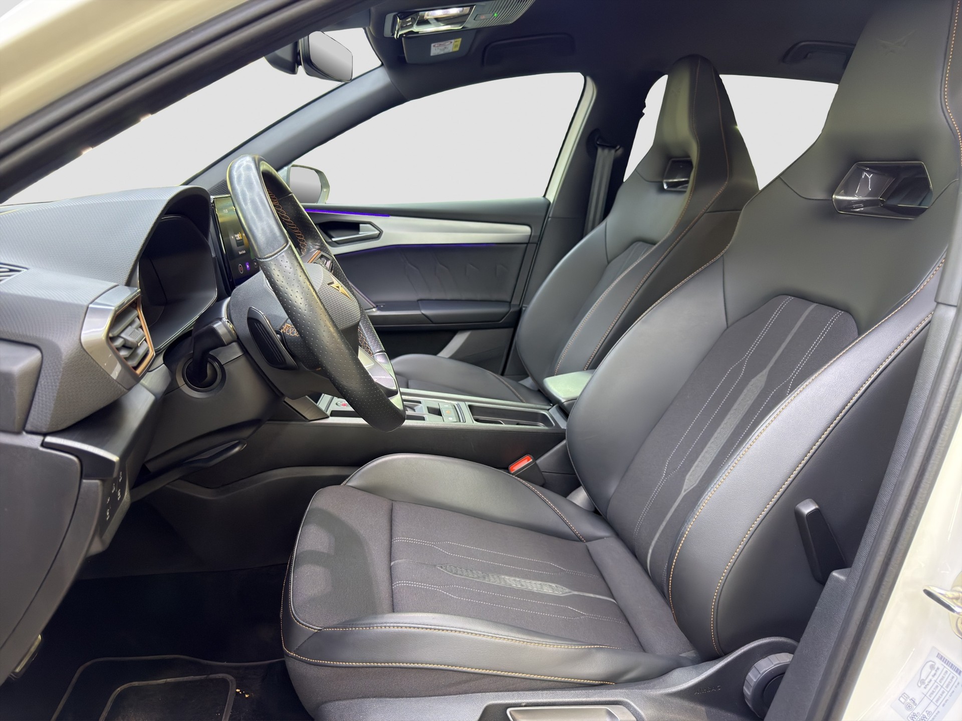CUPRA LEON VZ 2.0 TSI DSG-image-11