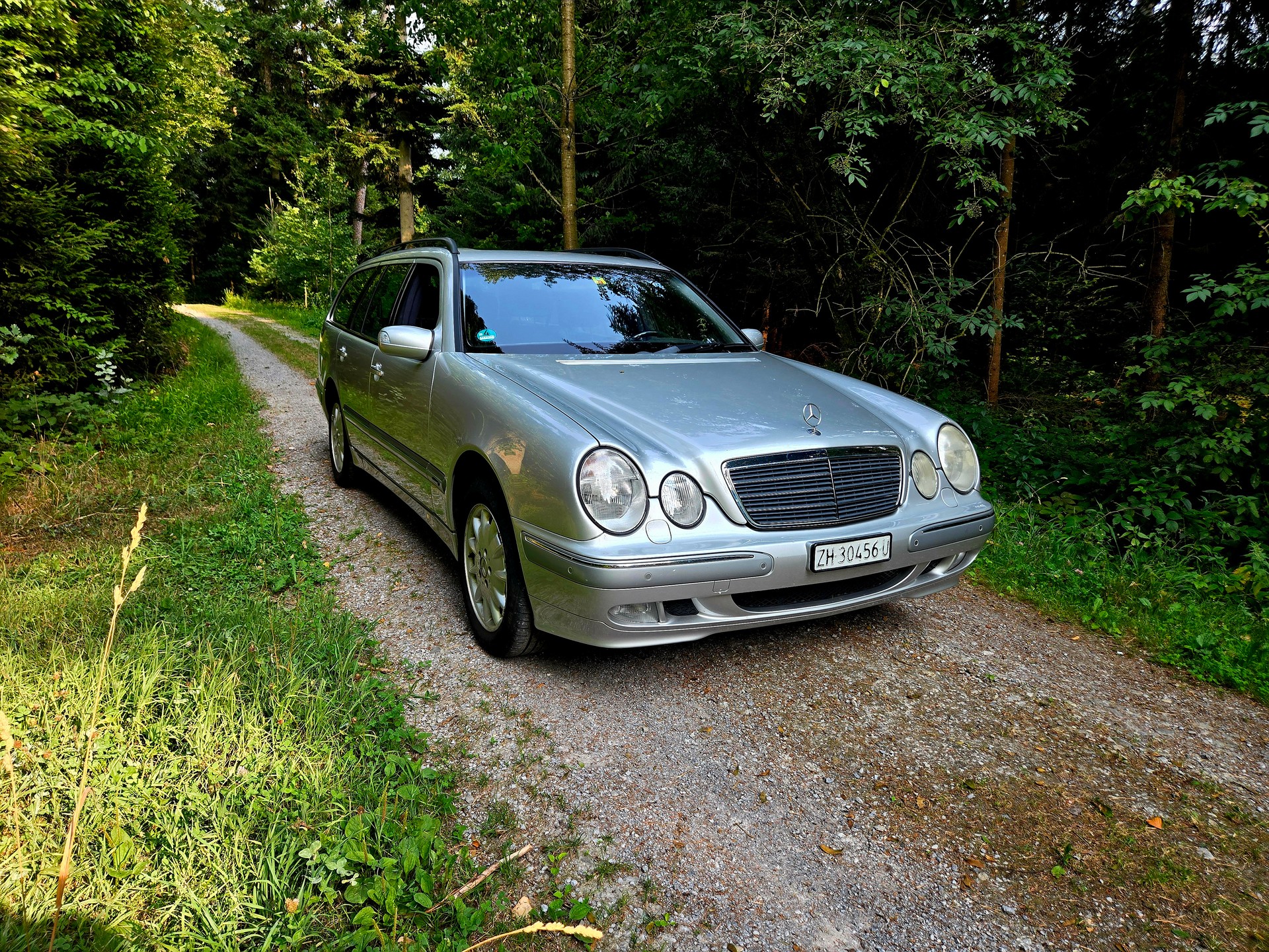 MERCEDES-BENZ E 320 Elégance 4-Matic Automatic