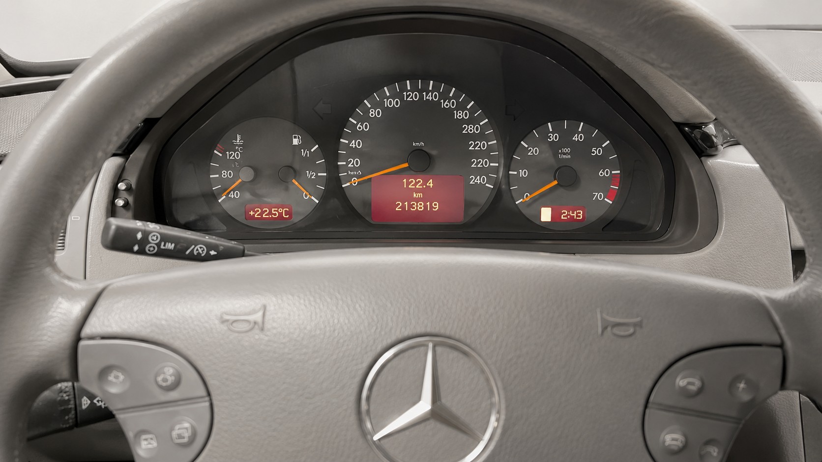 MERCEDES-BENZ MERCEDES-BENZ E 240 T Automat-image-7