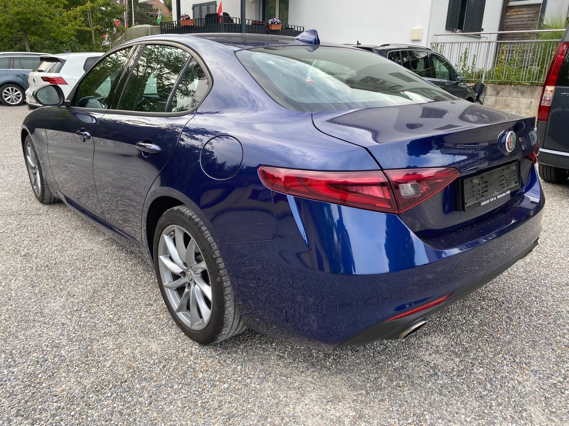 ALFA ROMEO Giulia 2.0 Super Automatic-showroom-element-3