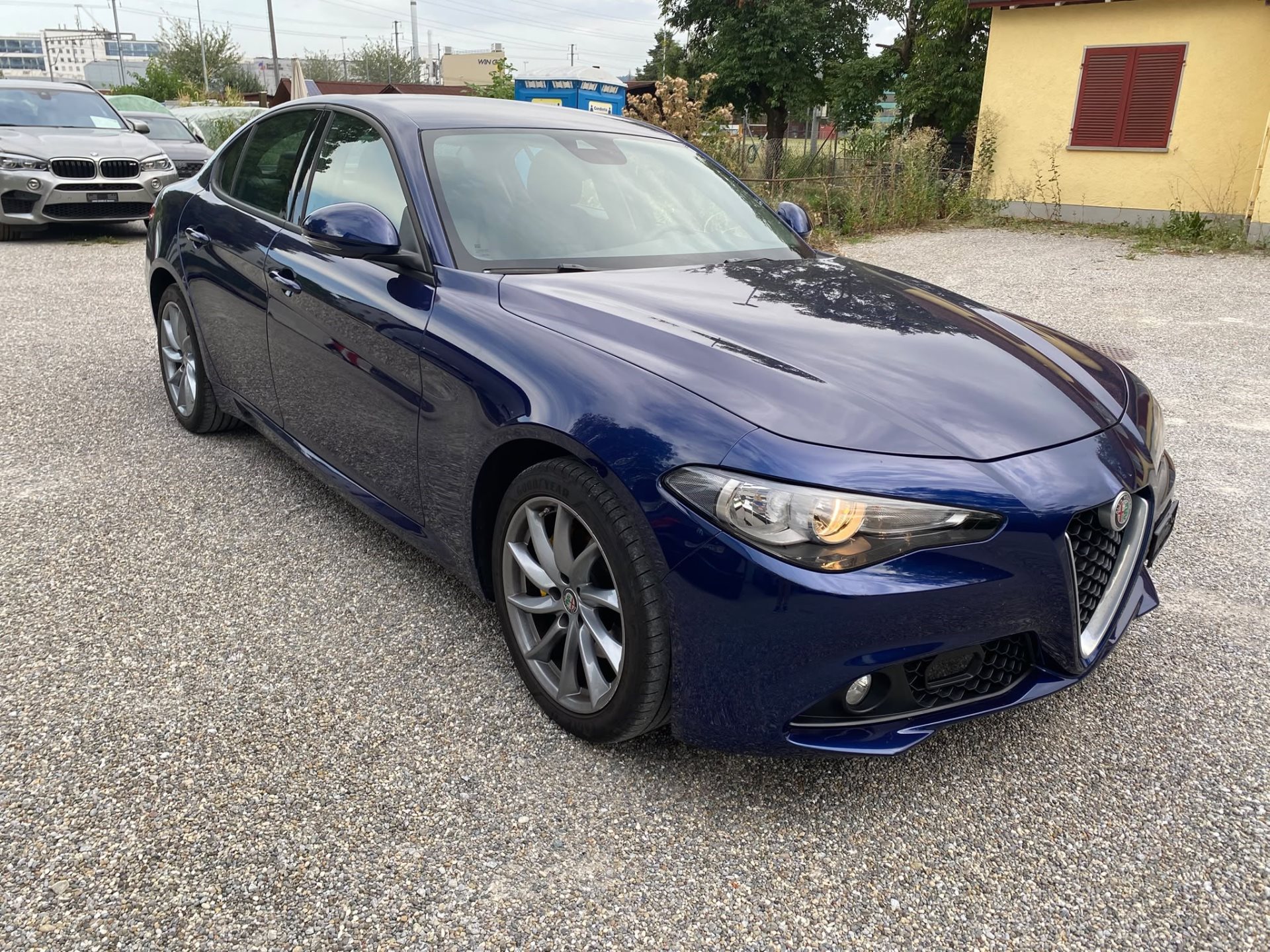 ALFA ROMEO Giulia 2.0 Super Automatic-showroom-element-1