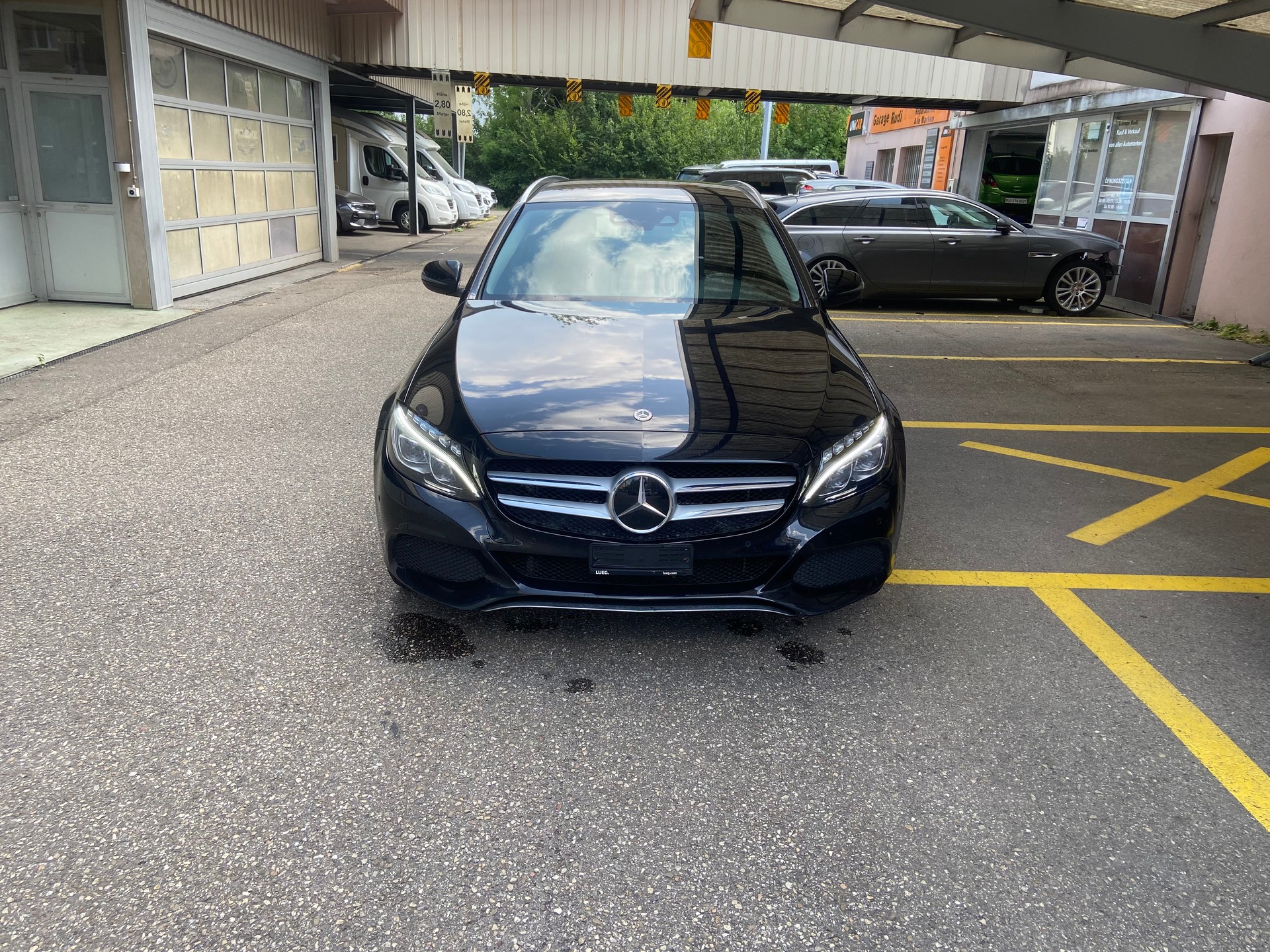 MERCEDES-BENZ C 250 d Swiss Star Exclusive 4Matic 9G-Tronic