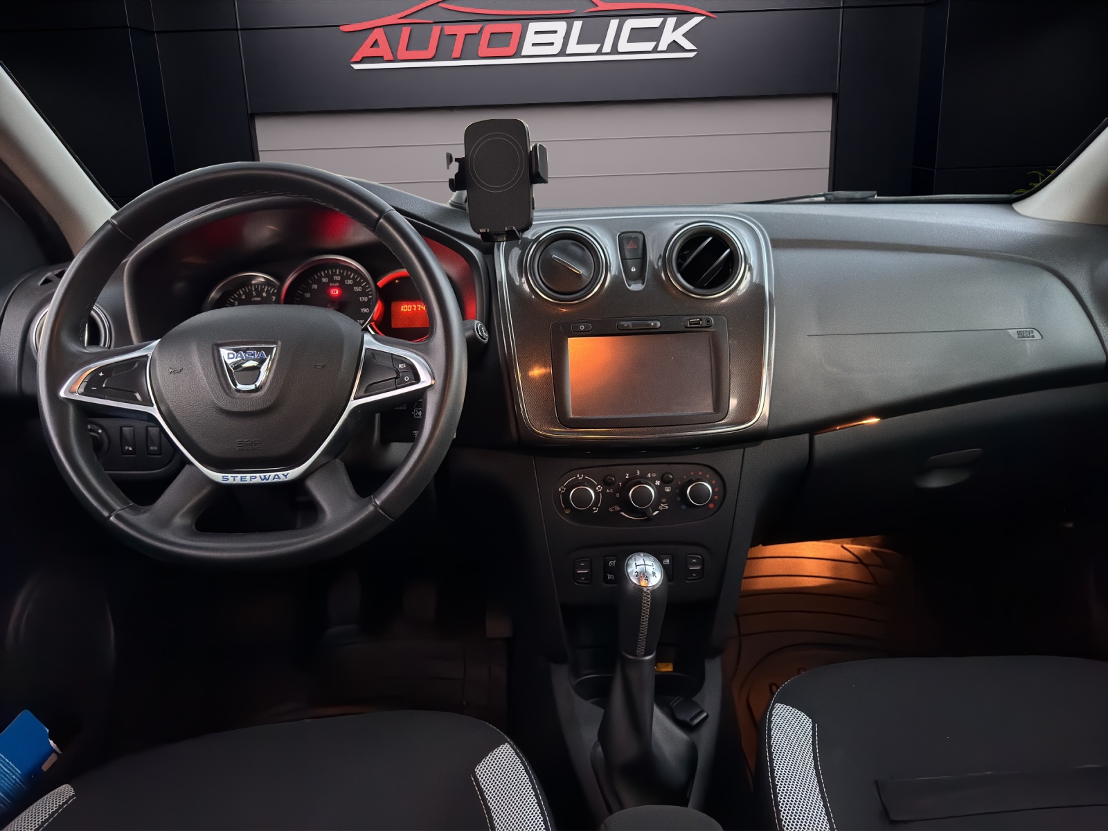 DACIA Logan MCV 0.9 Stepway-image-8