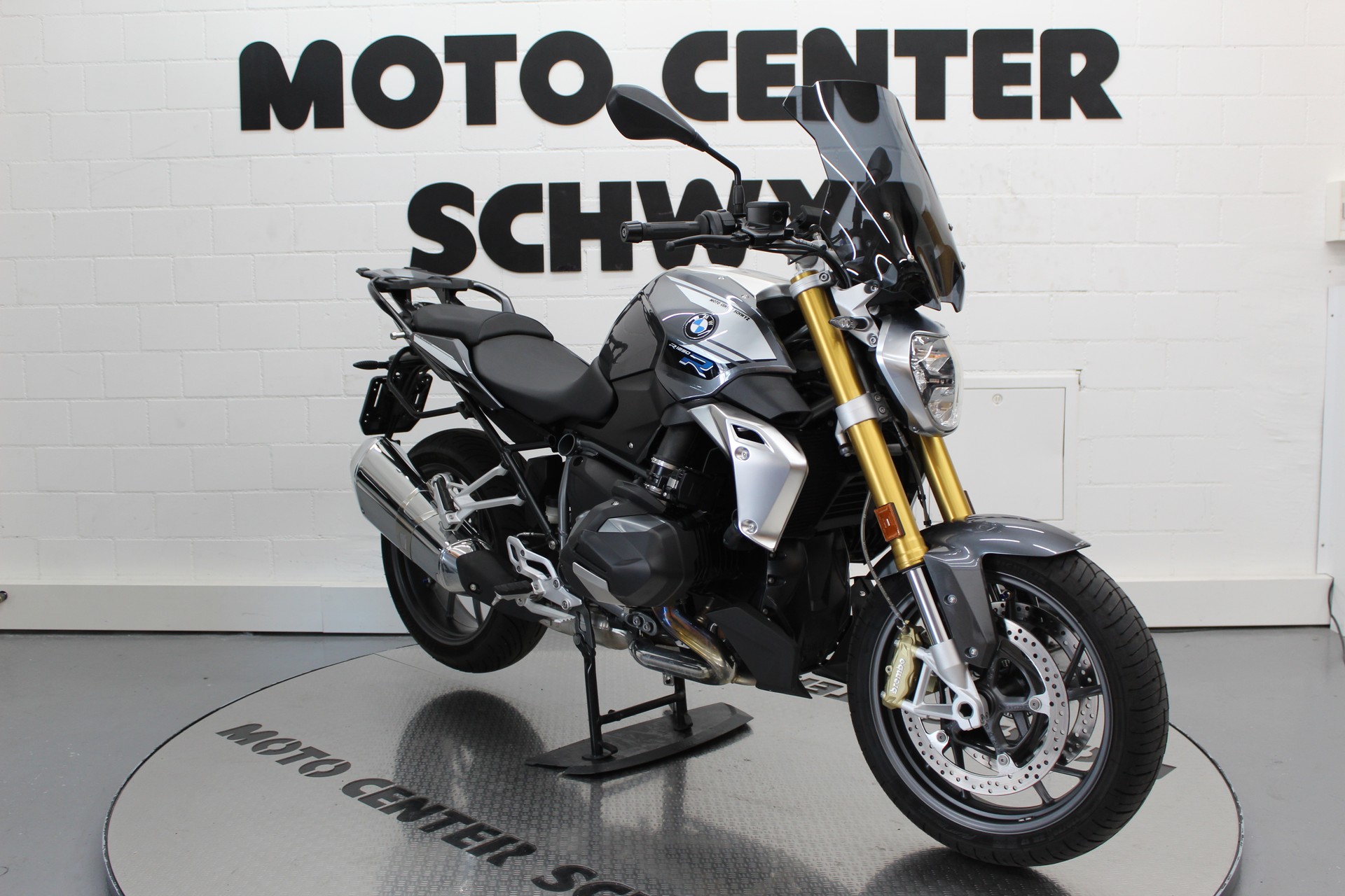 BMW R 1250 R-image-1