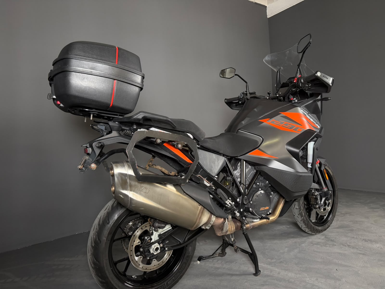 KTM 1290 Super Adventure S-image-1