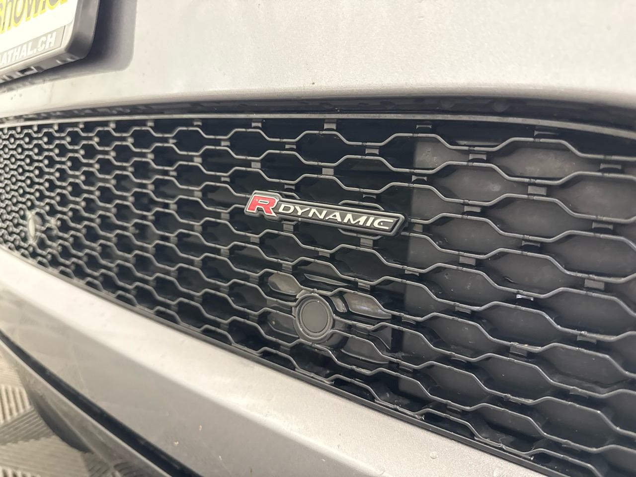 LAND ROVER Range Rover Evoque R-Dynamic D 200 MHEV SE AT9-image-15